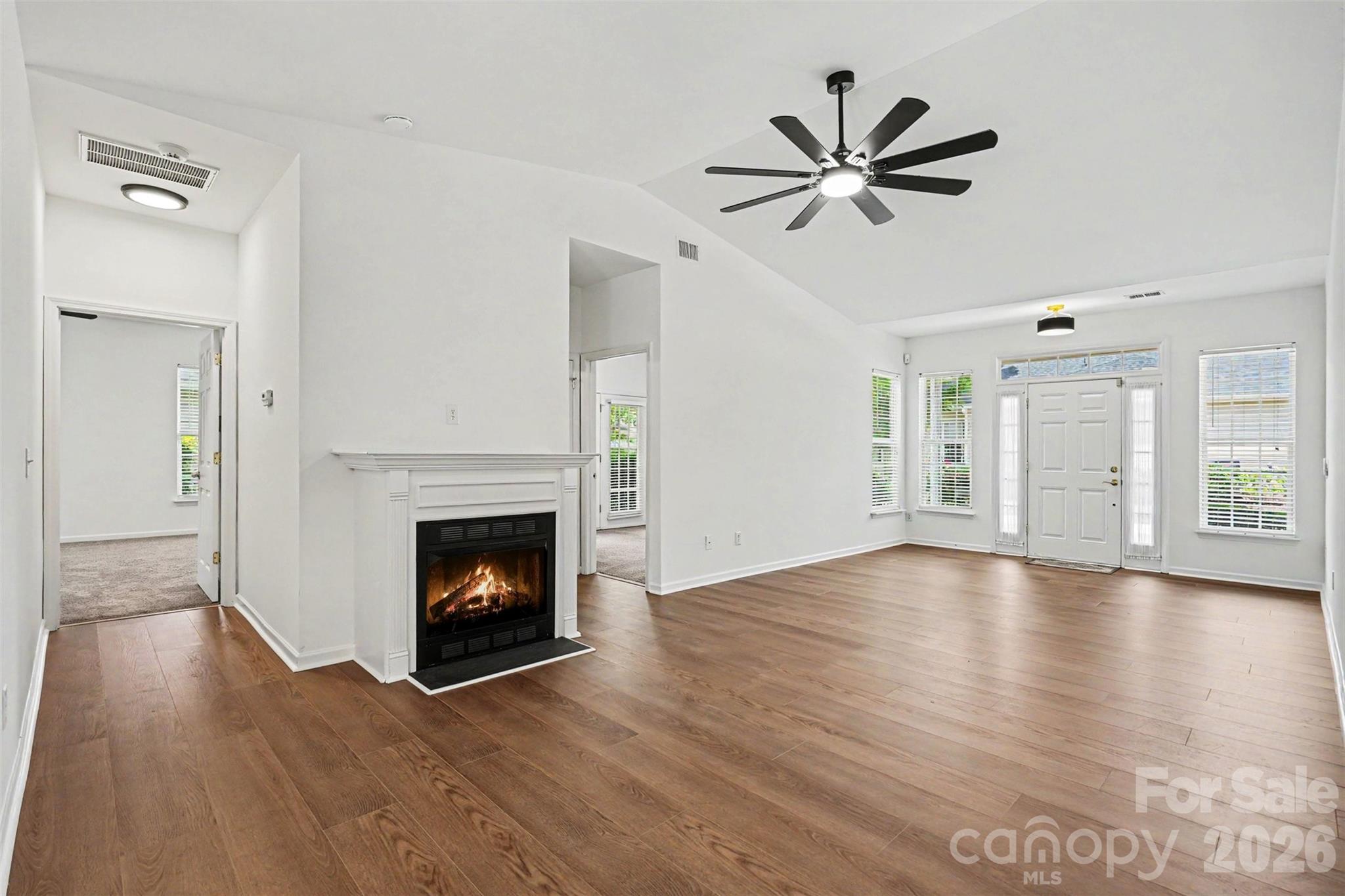 9330 Duckhorn Drive Property Photo 4
