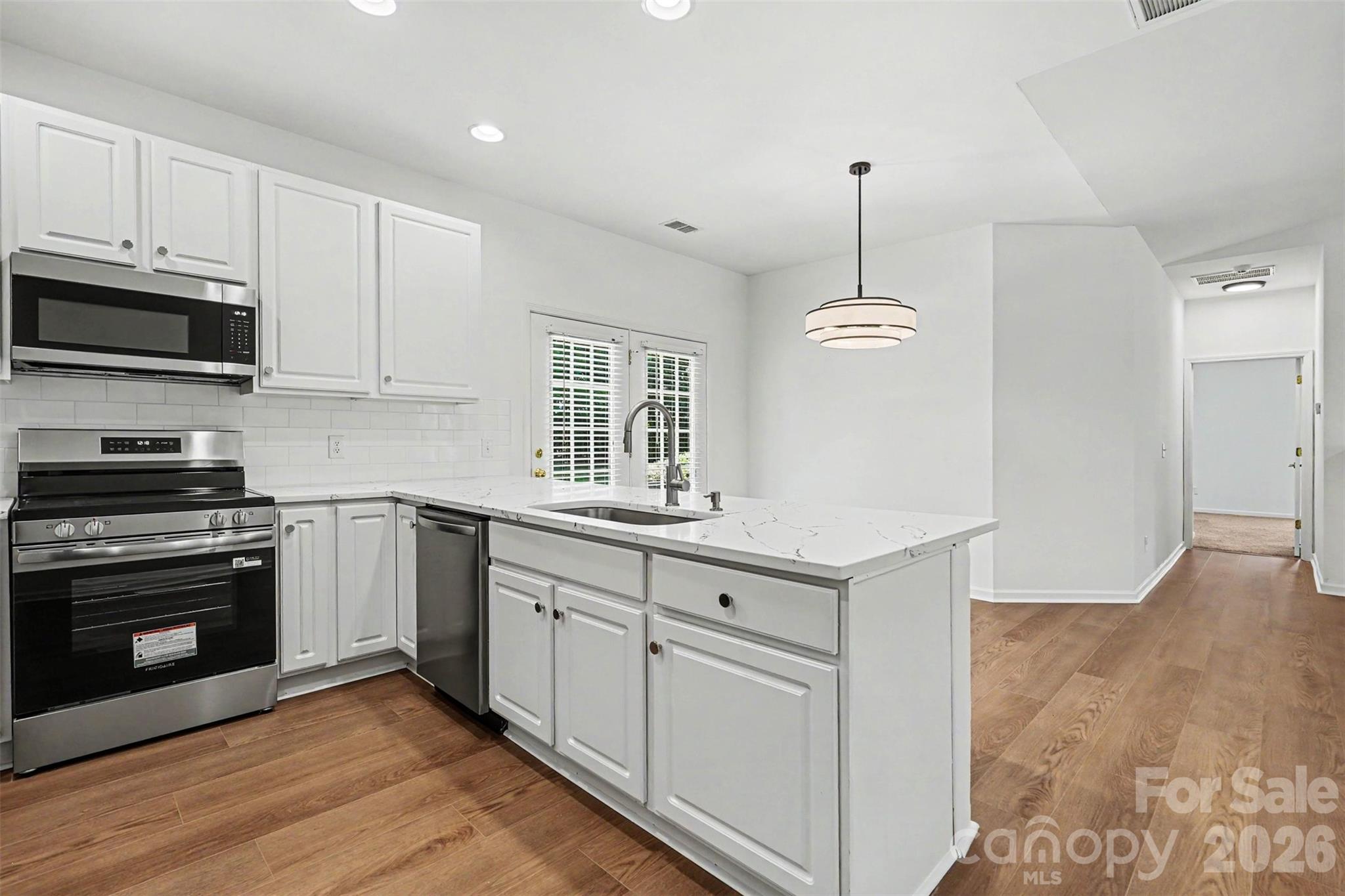 9330 Duckhorn Drive Property Photo 11