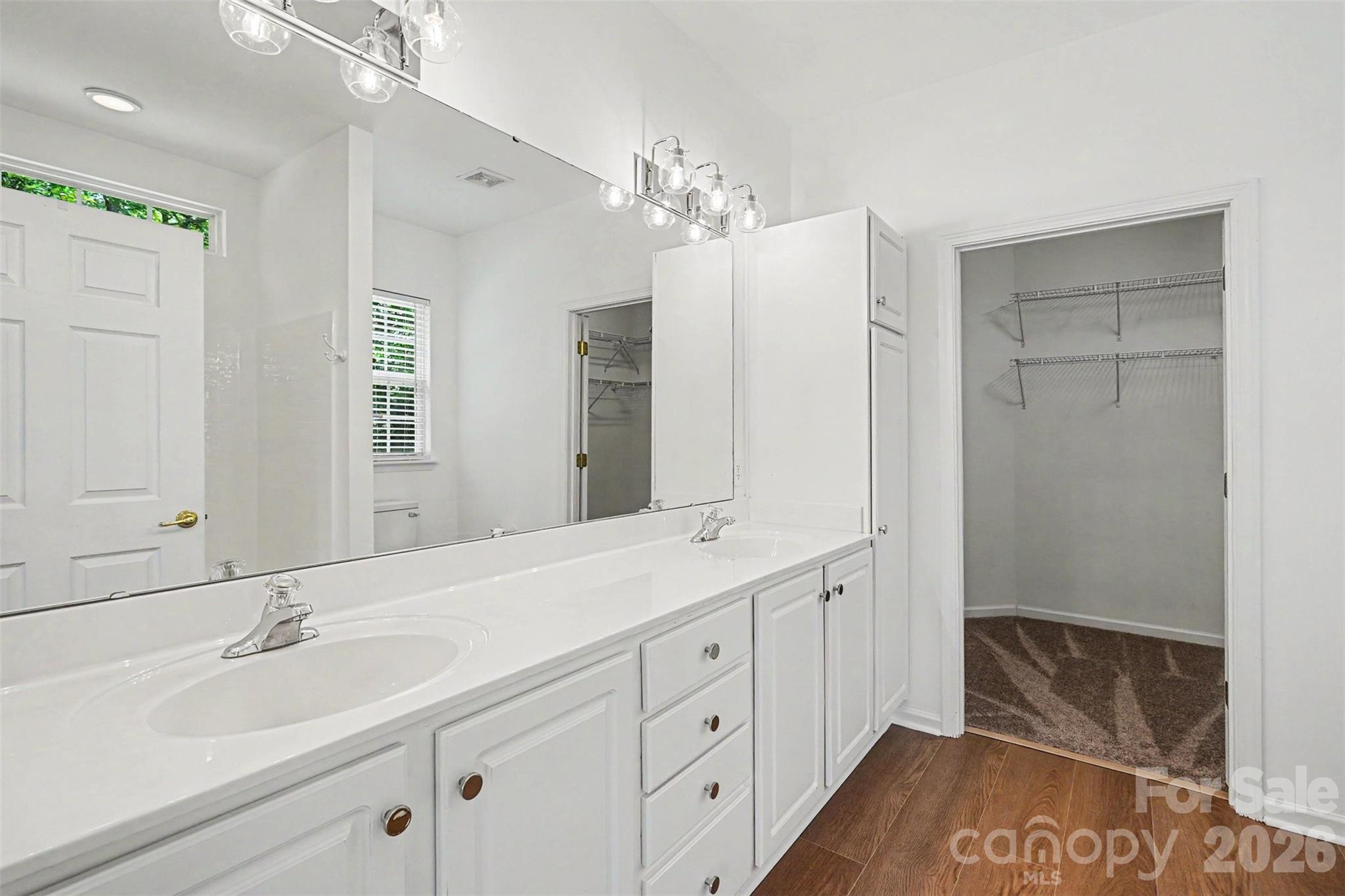 9330 Duckhorn Drive Property Photo 15