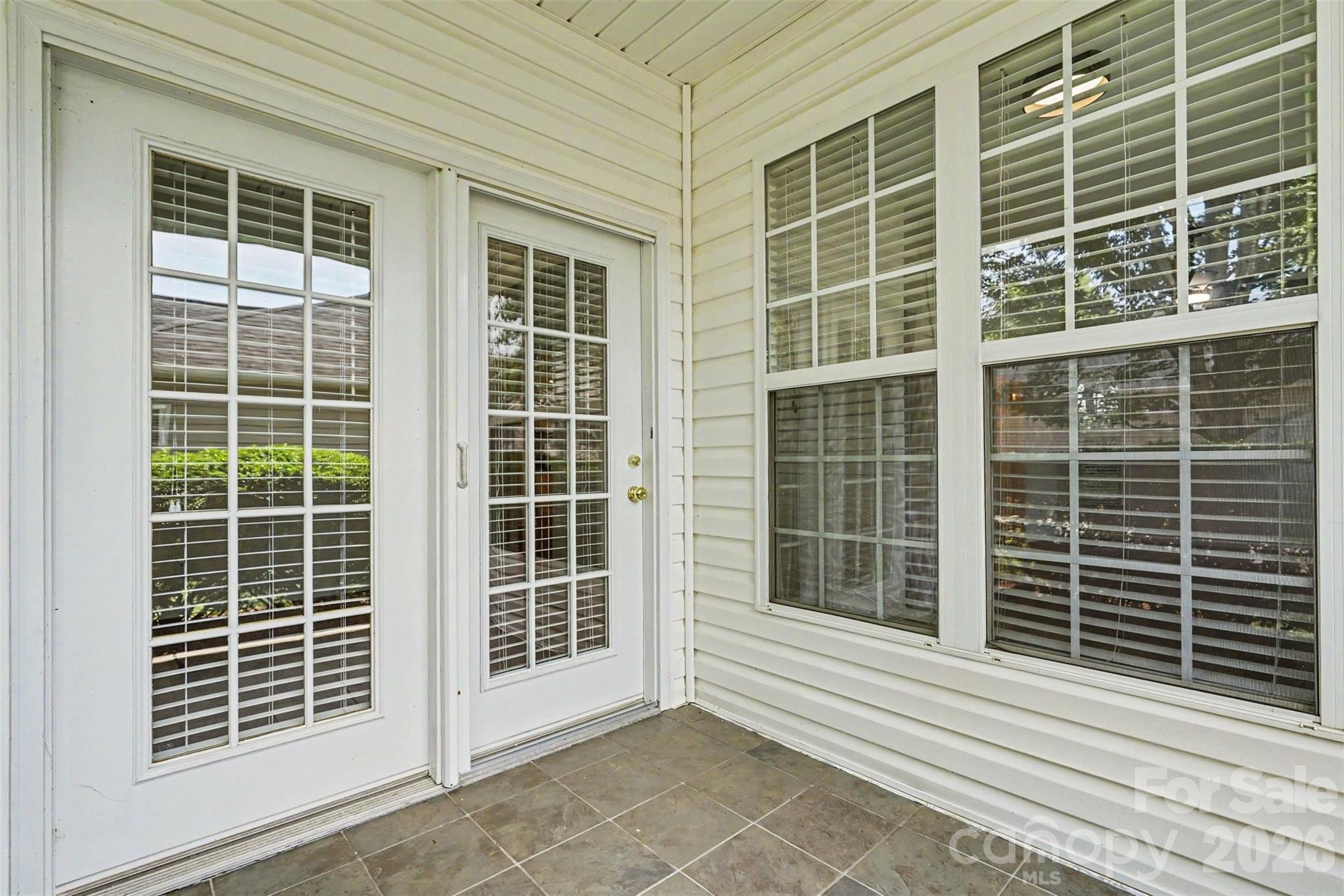 9330 Duckhorn Drive Property Photo 23
