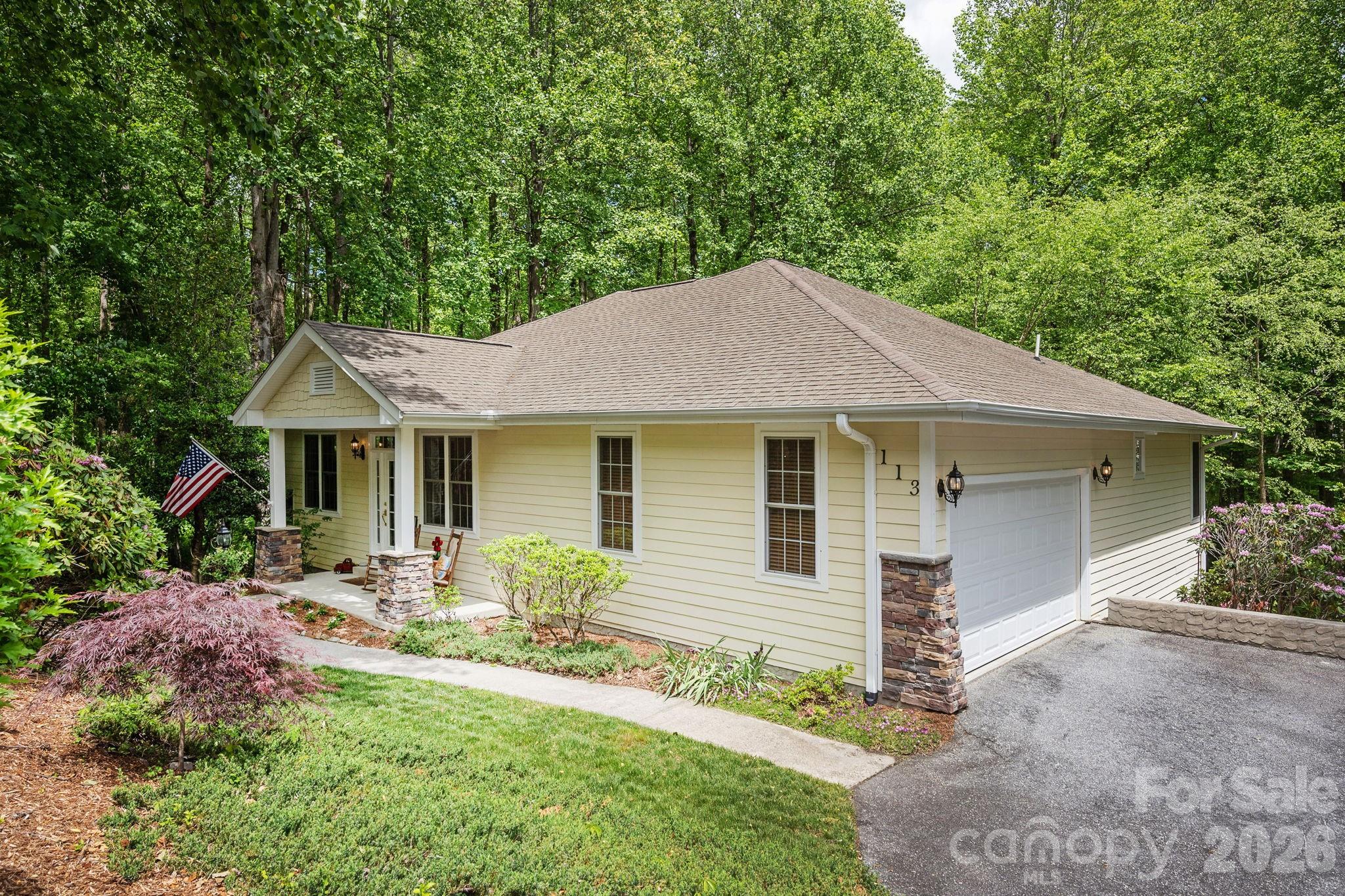 113 Chancery Court Property Photo 2