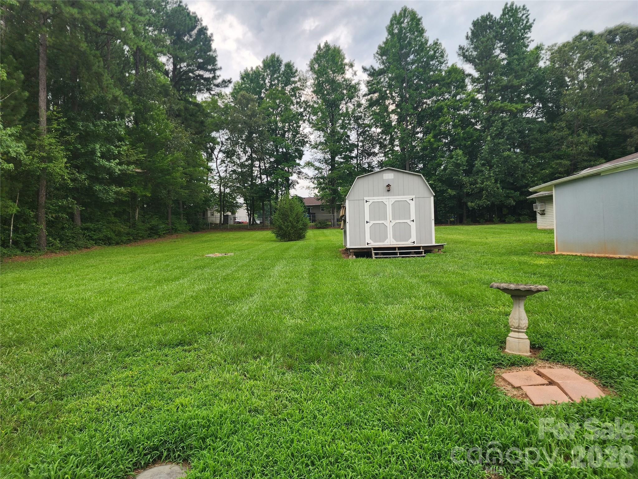 189 Brook Creek Drive Property Photo 4