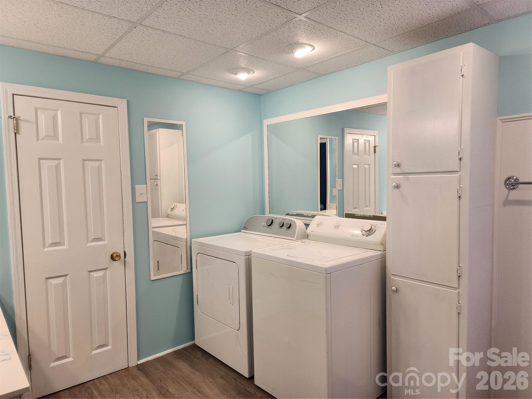 189 Brook Creek Drive Property Photo 19