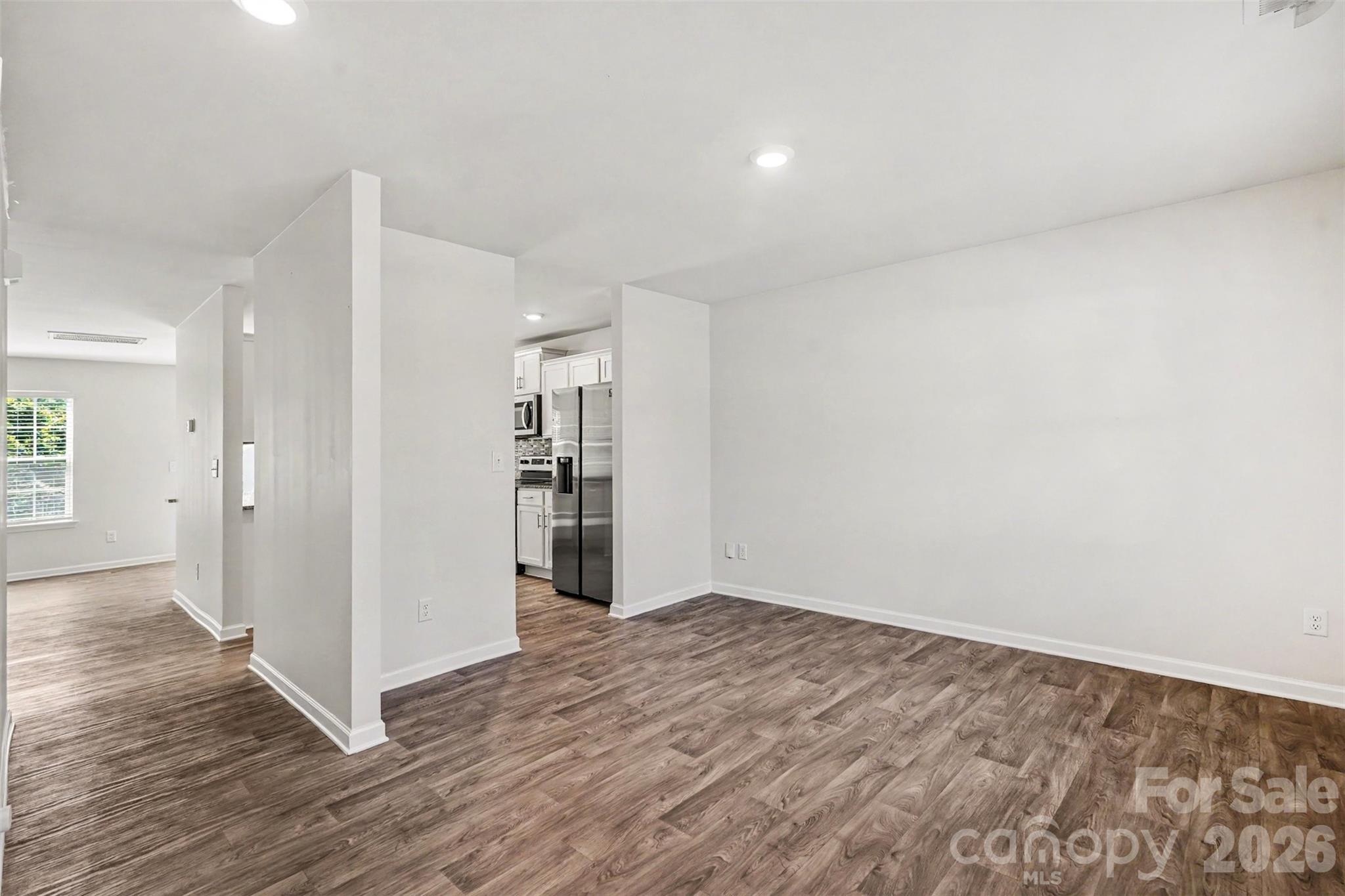 2727 Waybrook Drive Property Photo 10