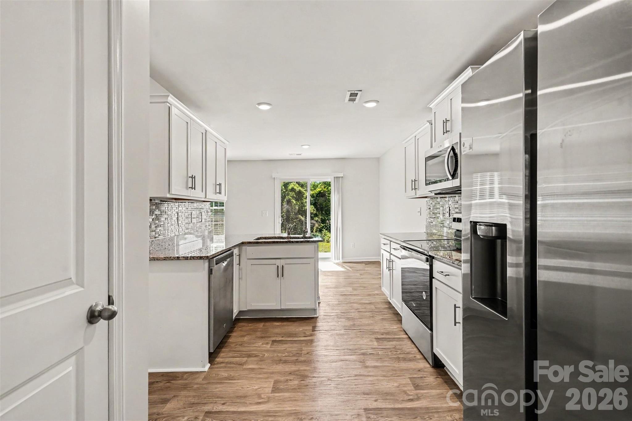 2727 Waybrook Drive Property Photo 15
