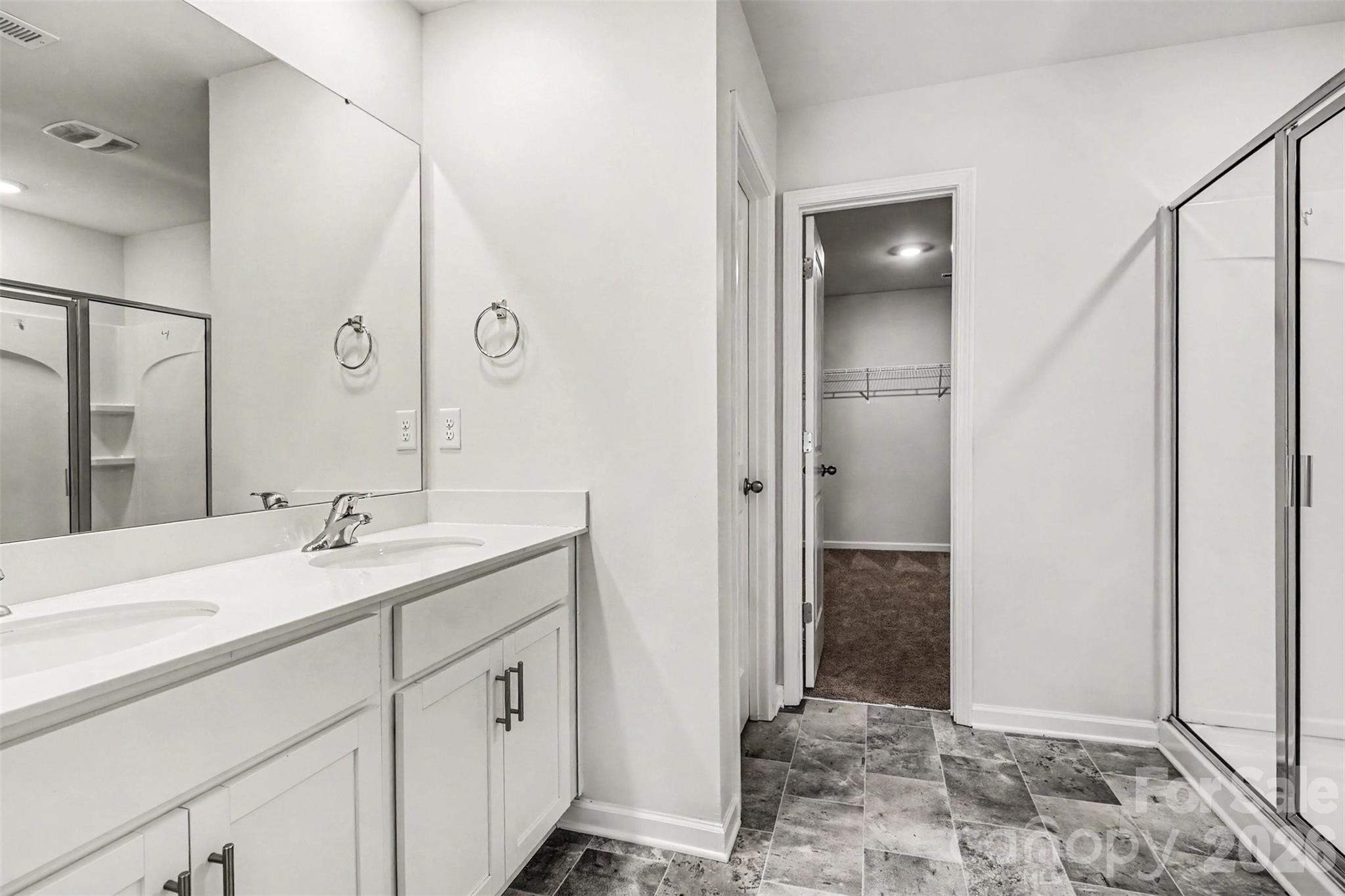 2727 Waybrook Drive Property Photo 19