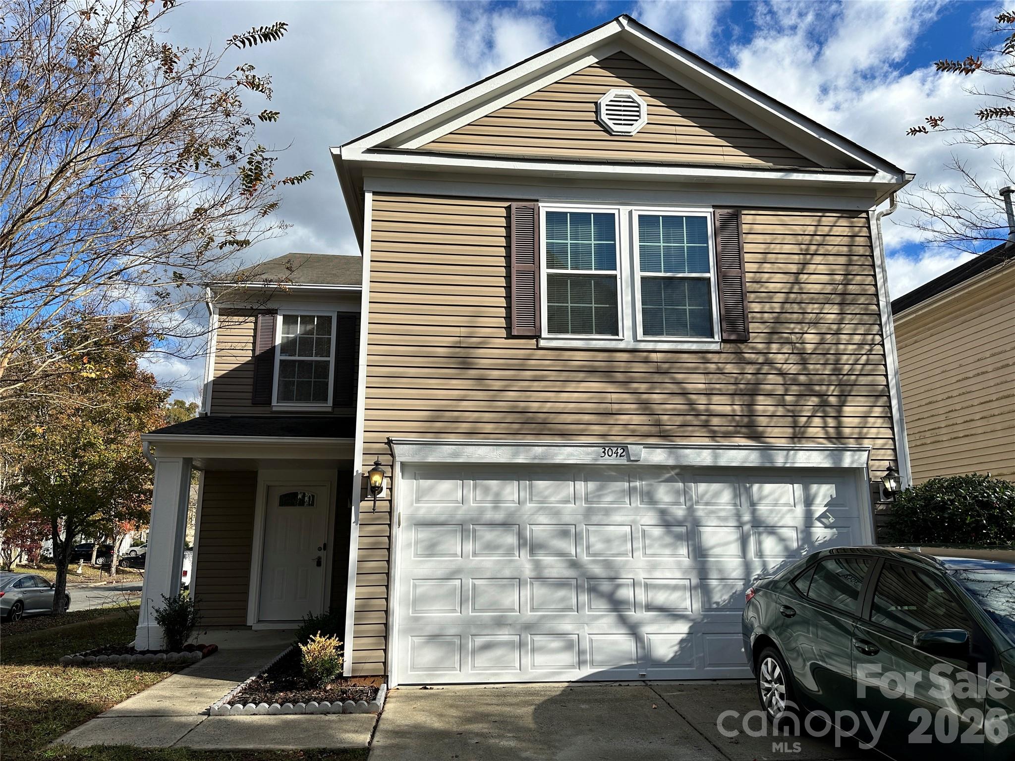 3042 Meadow Knoll Drive Property Photo 1