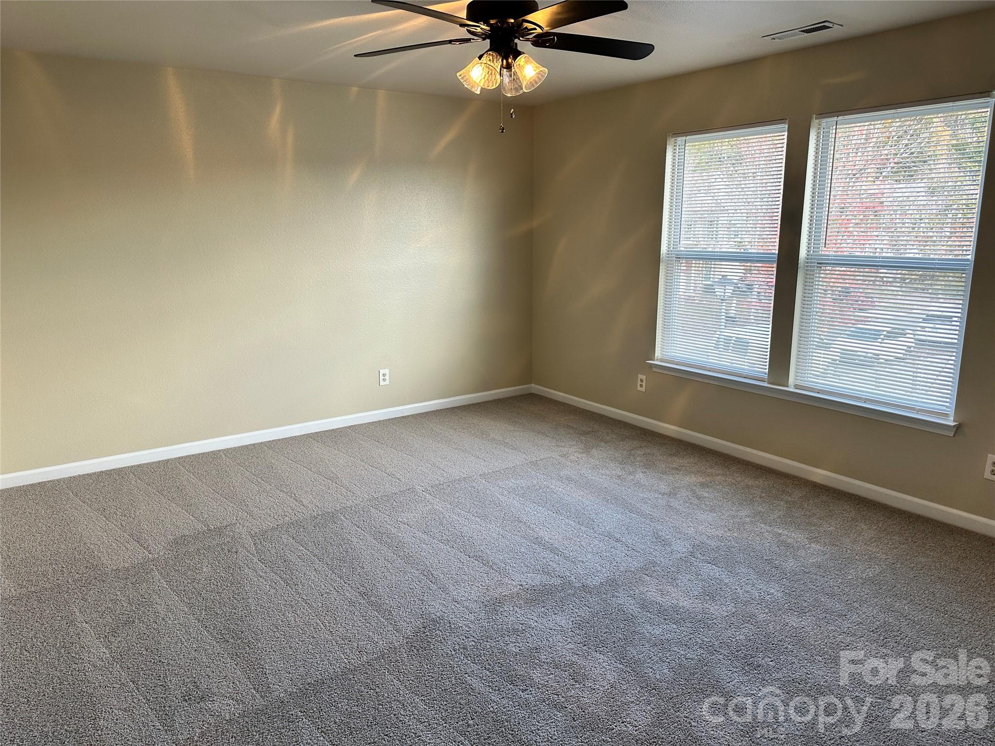 3042 Meadow Knoll Drive Property Photo 12