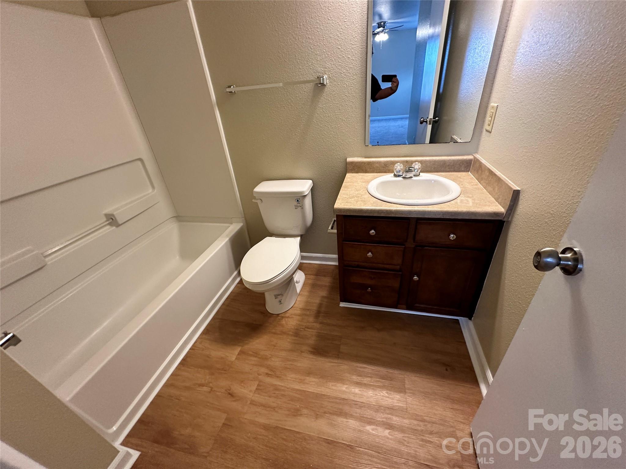3042 Meadow Knoll Drive Property Photo 20