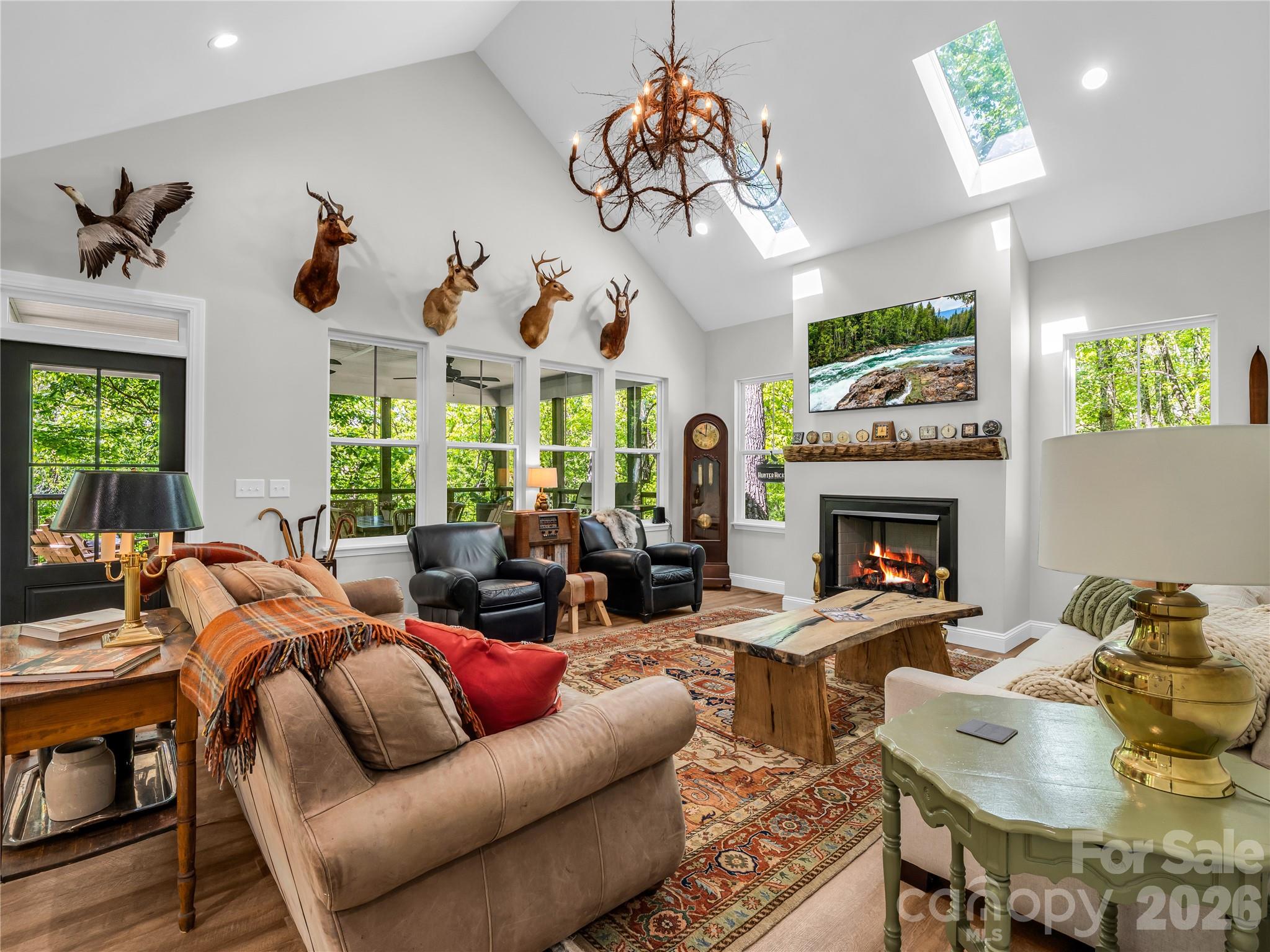 737 Melrose Mountain Road Property Photo 8