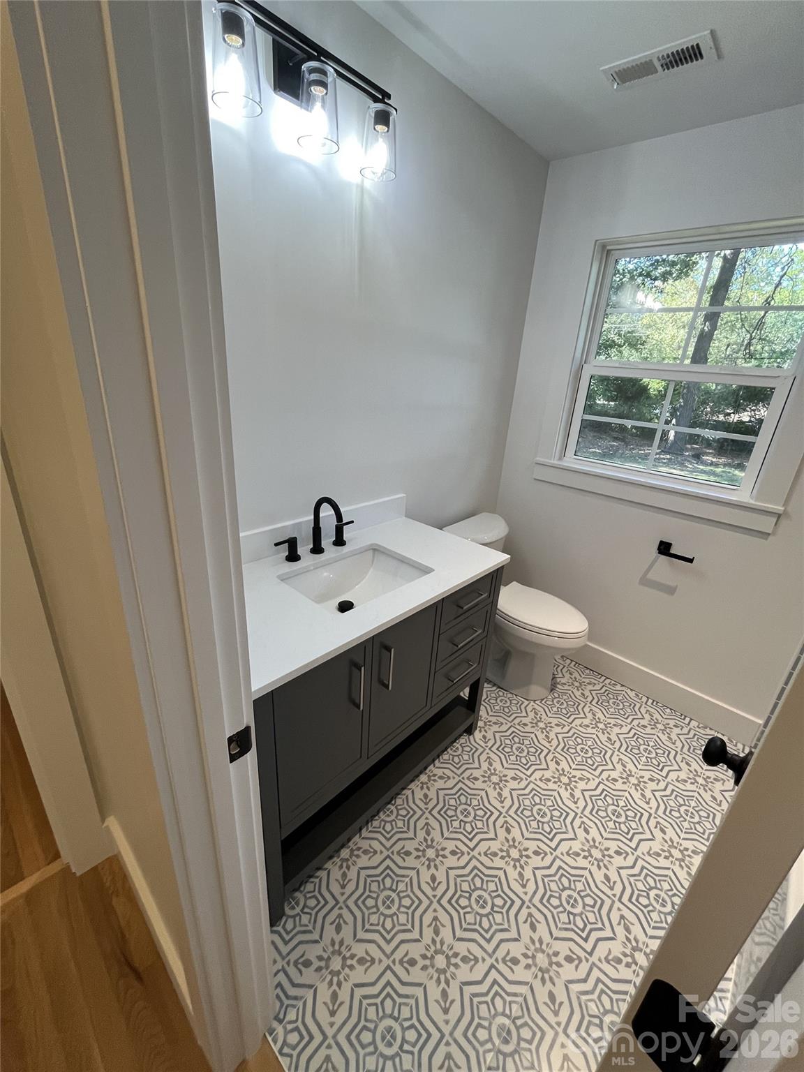 508 Olin Drive Property Photo 14