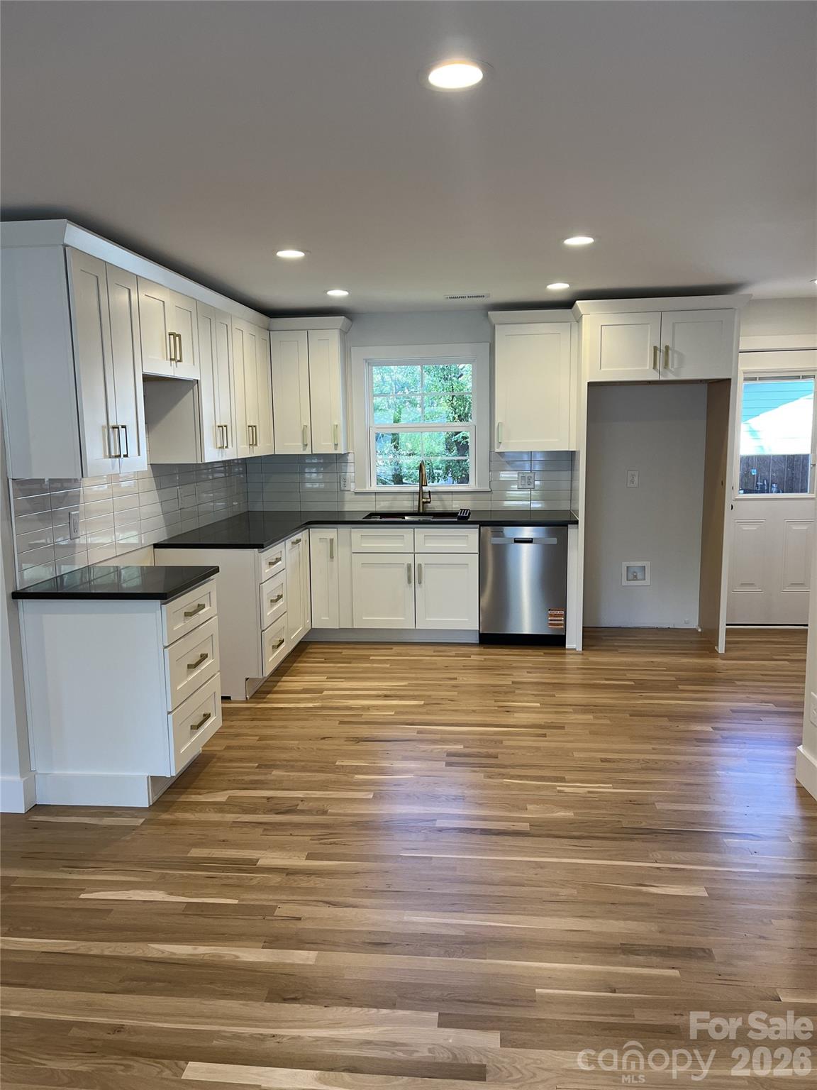 508 Olin Drive Property Photo 17