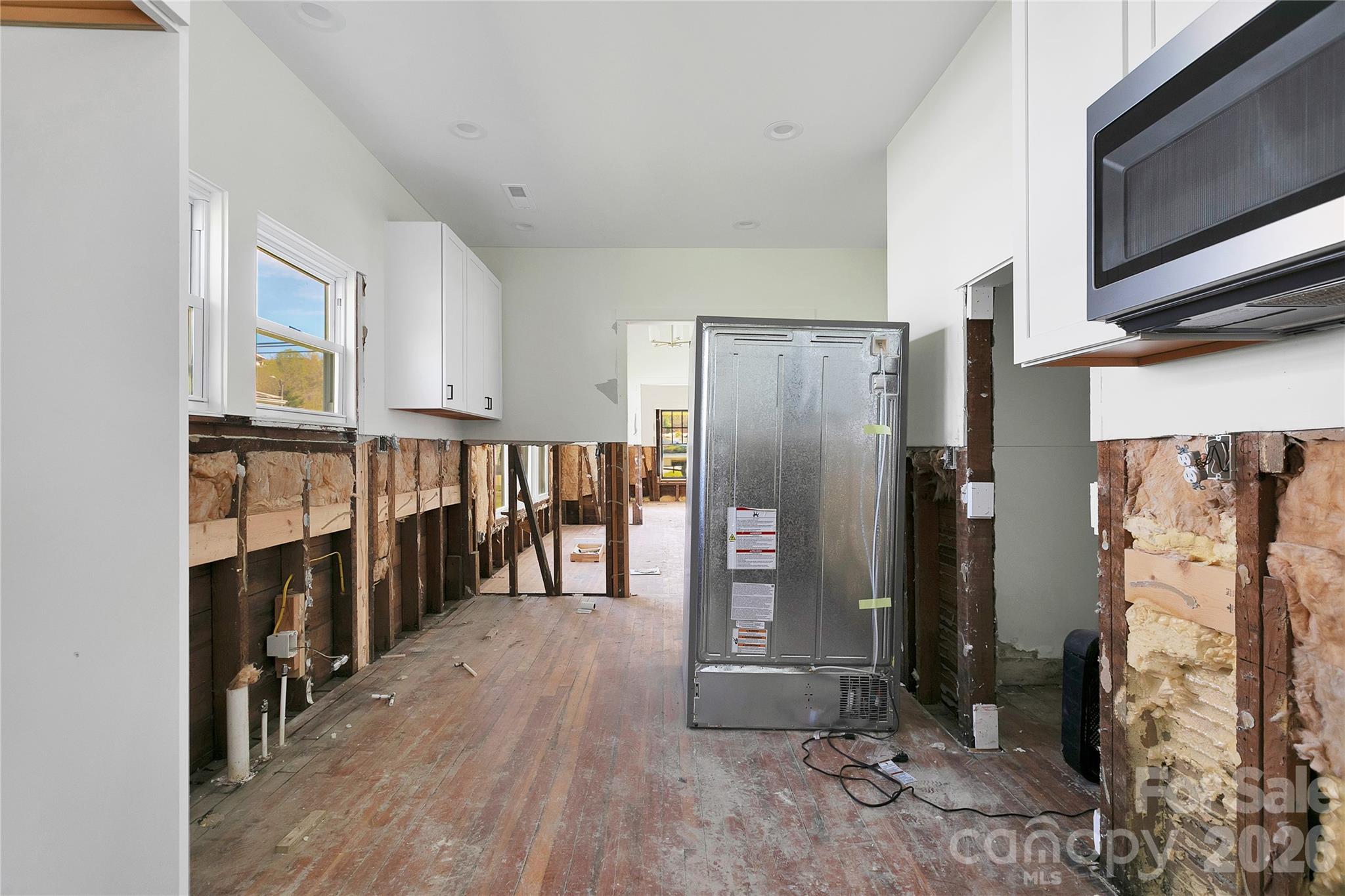 220 Main Street Property Photo 16