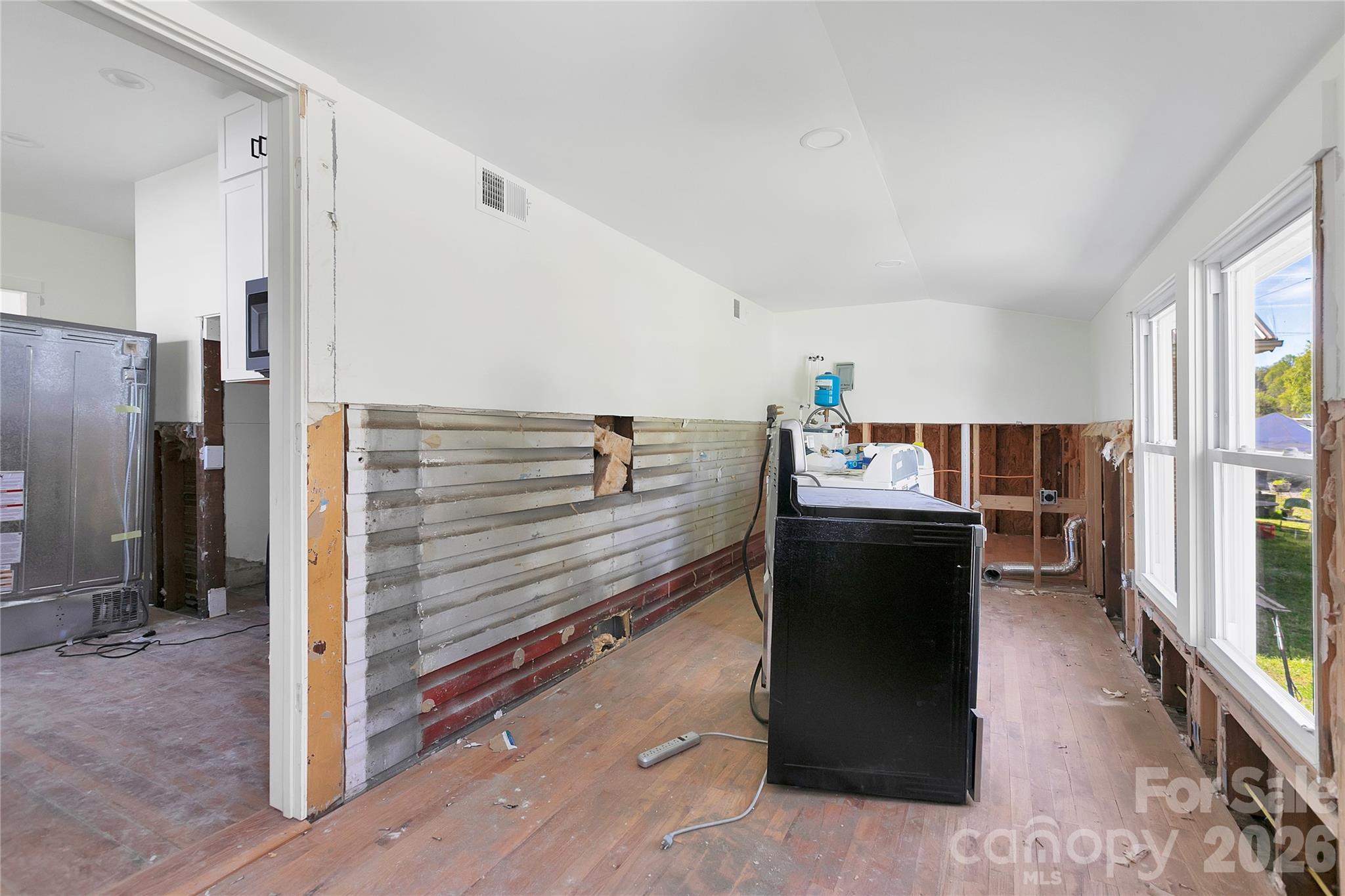 220 Main Street Property Photo 17