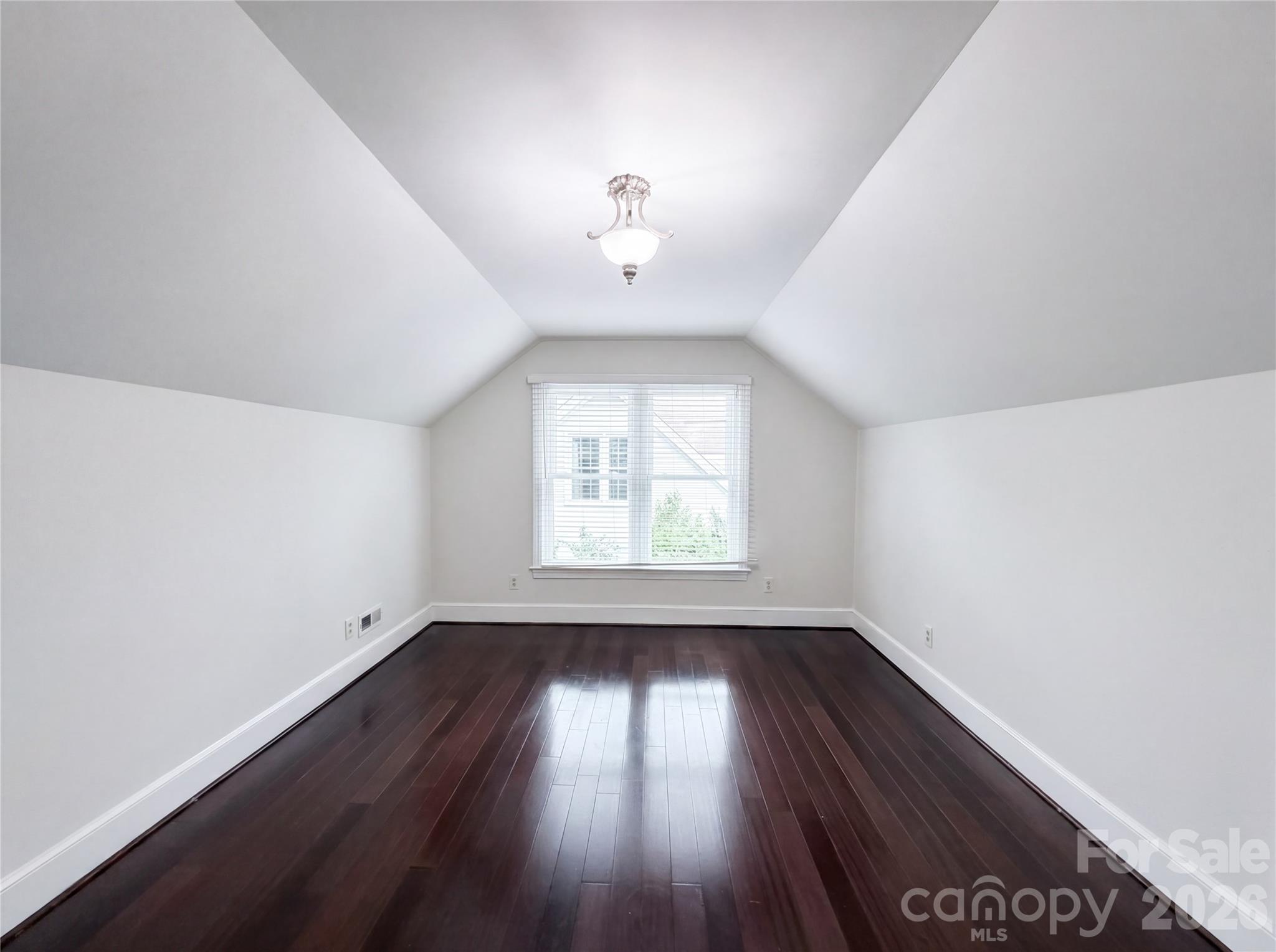 7906 Elphin Court Property Photo 14