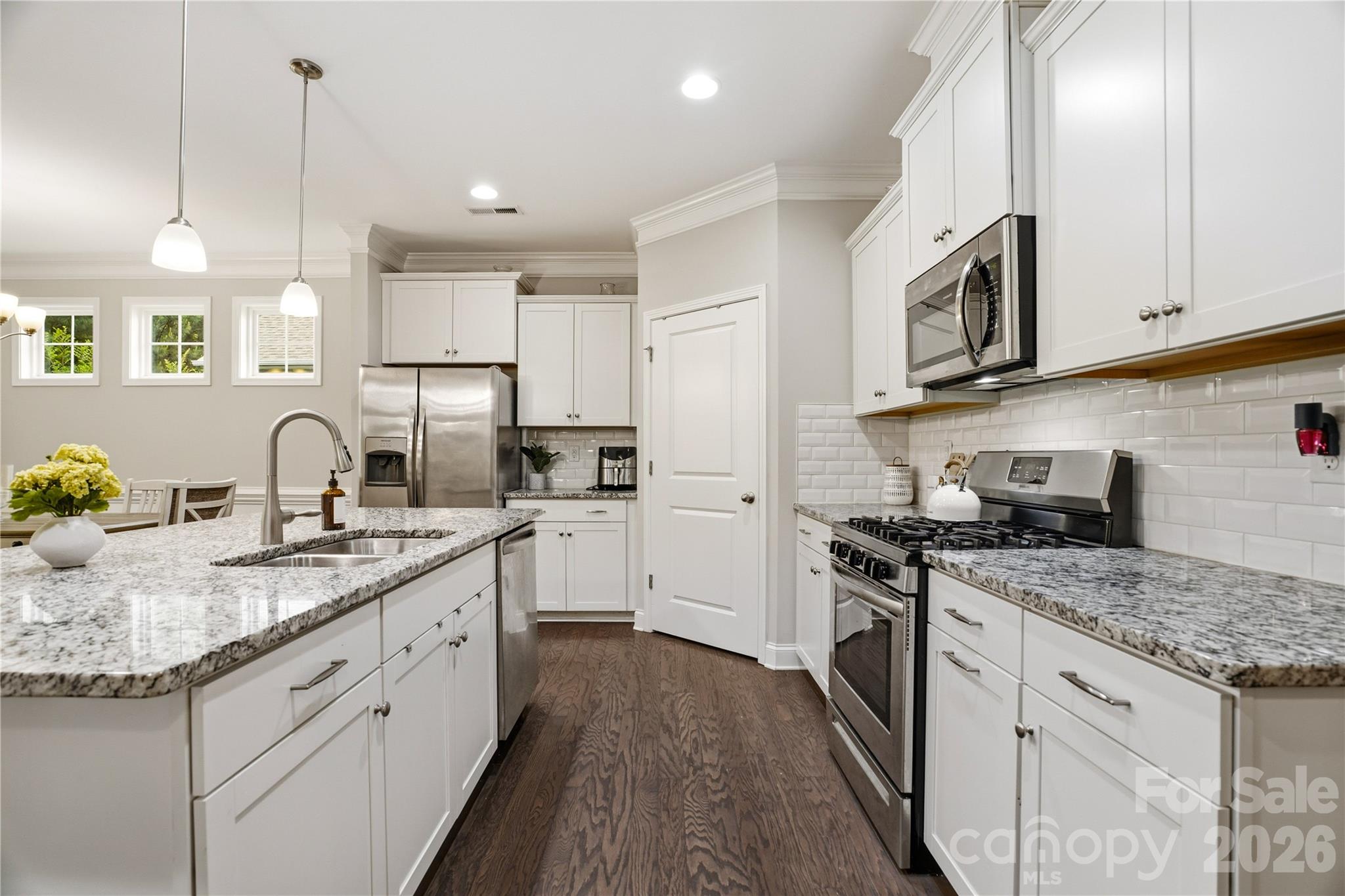 2444 Seagull Drive Property Photo 4