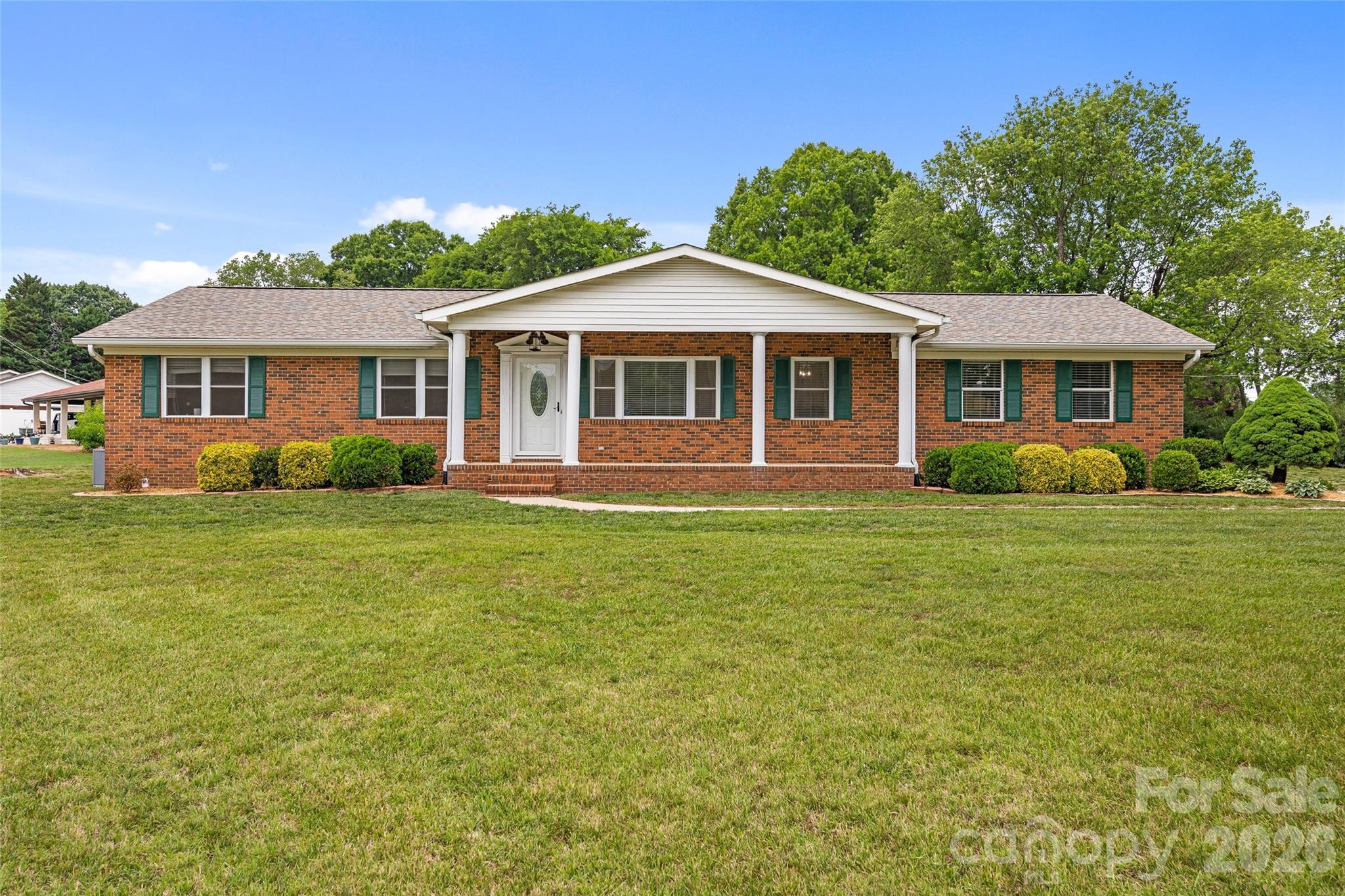 2430 Old Cedarwood Drive Property Photo 2