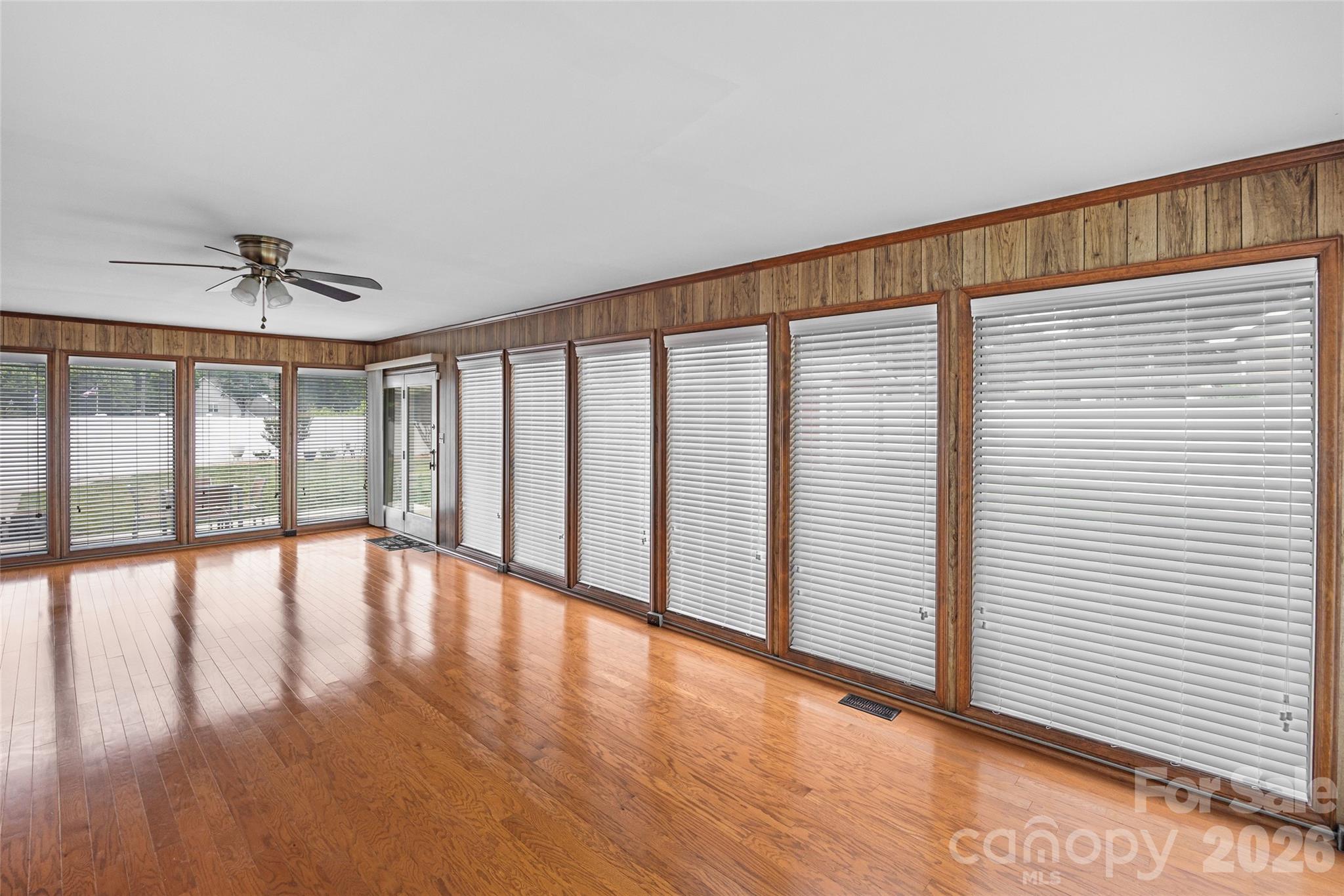 2430 Old Cedarwood Drive Property Photo 28