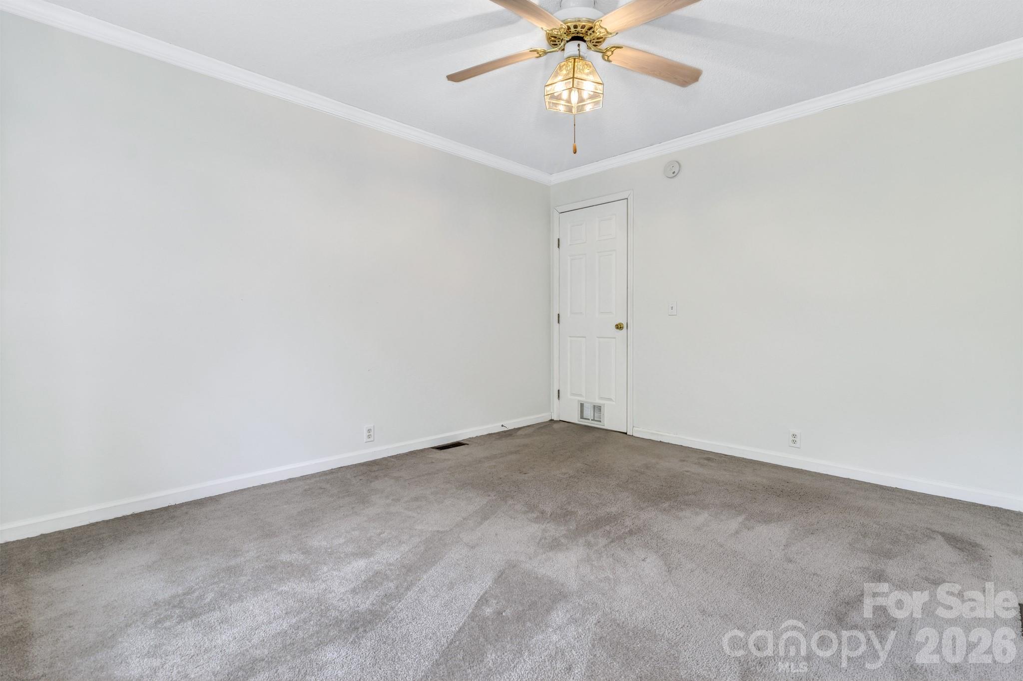 31 Trent Drive 48 Property Photo 40