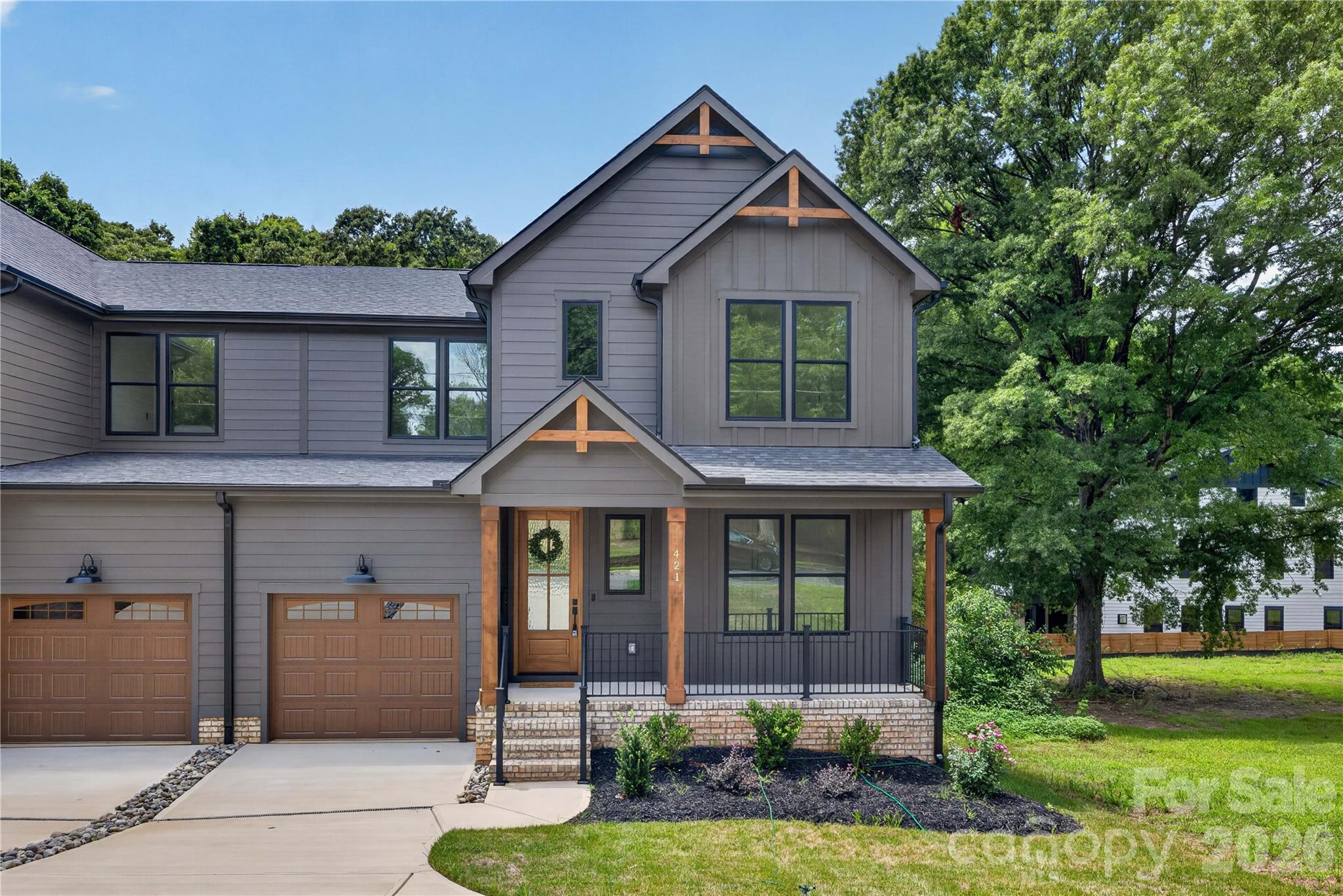421 W Cama Street Property Photo 1