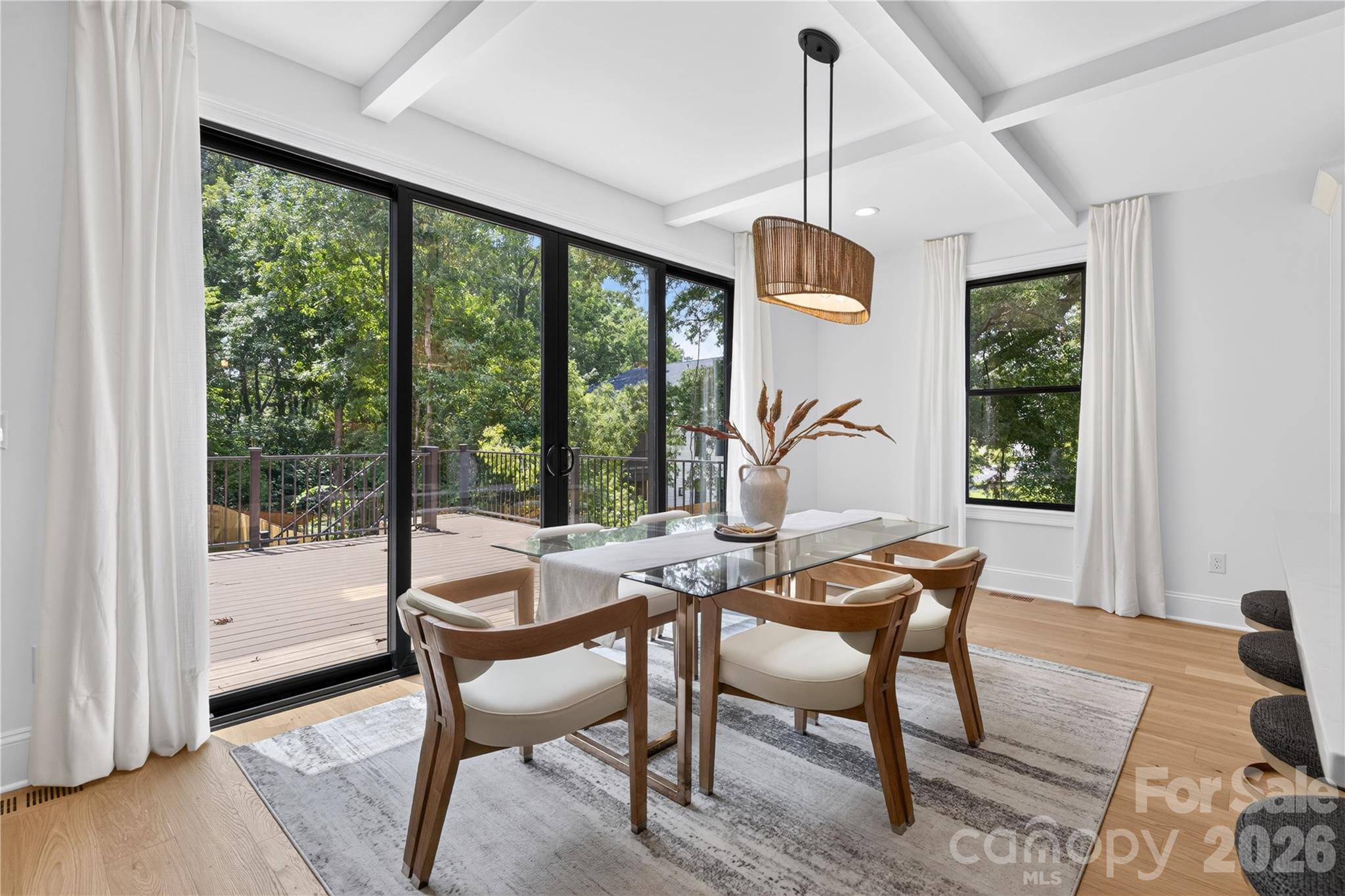 421 W Cama Street Property Photo 13