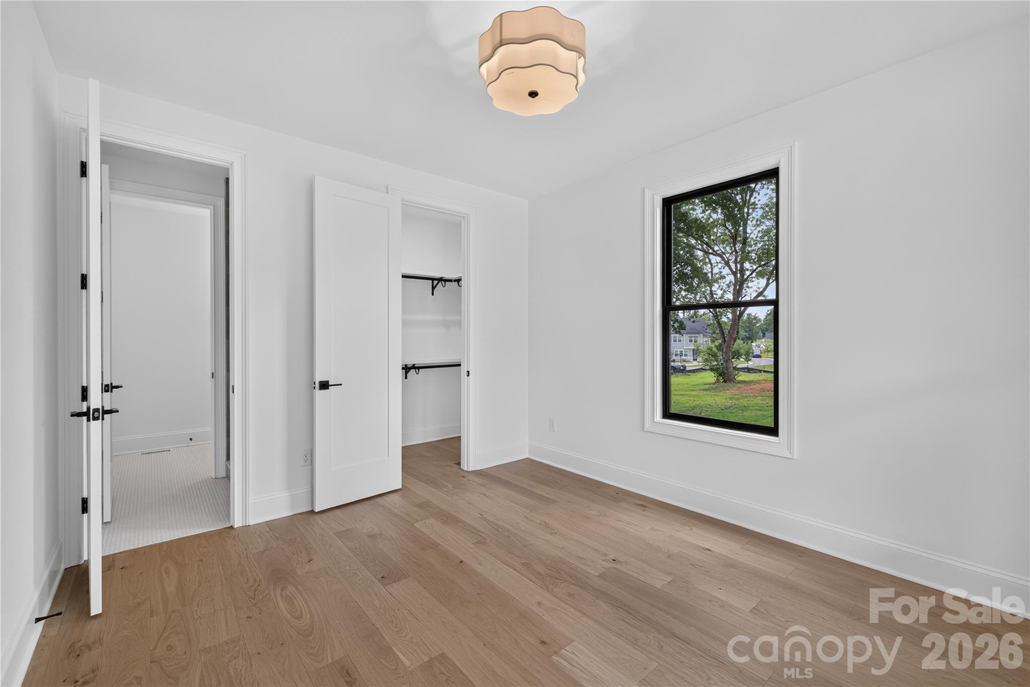421 W Cama Street Property Photo 17