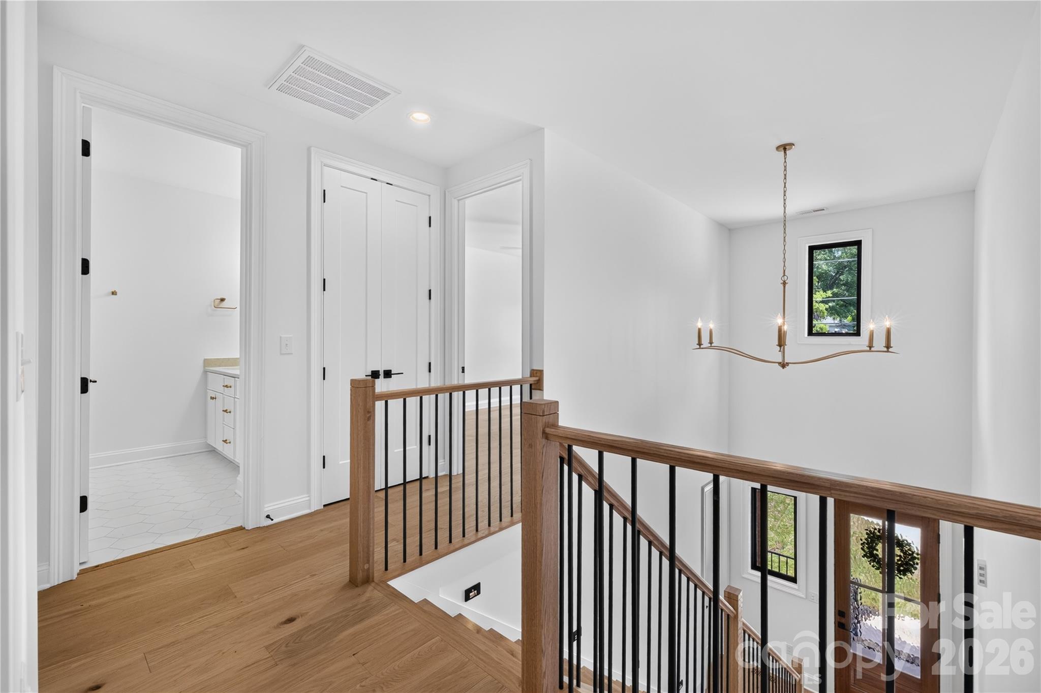 421 W Cama Street Property Photo 26