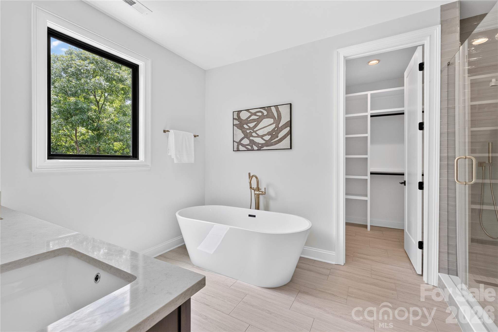 421 W Cama Street Property Photo 30