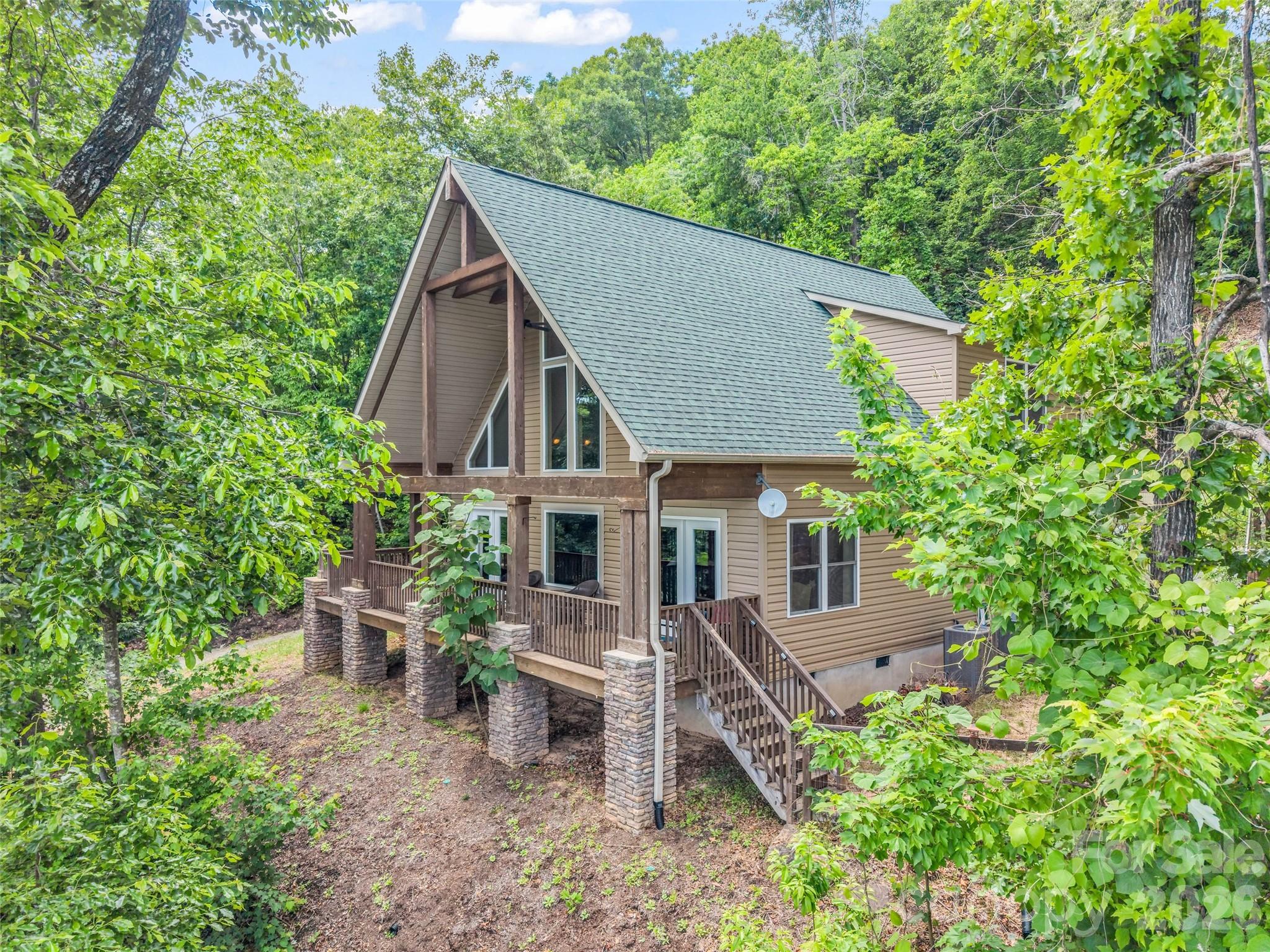 227 Snug Harbor Circle Property Photo 4