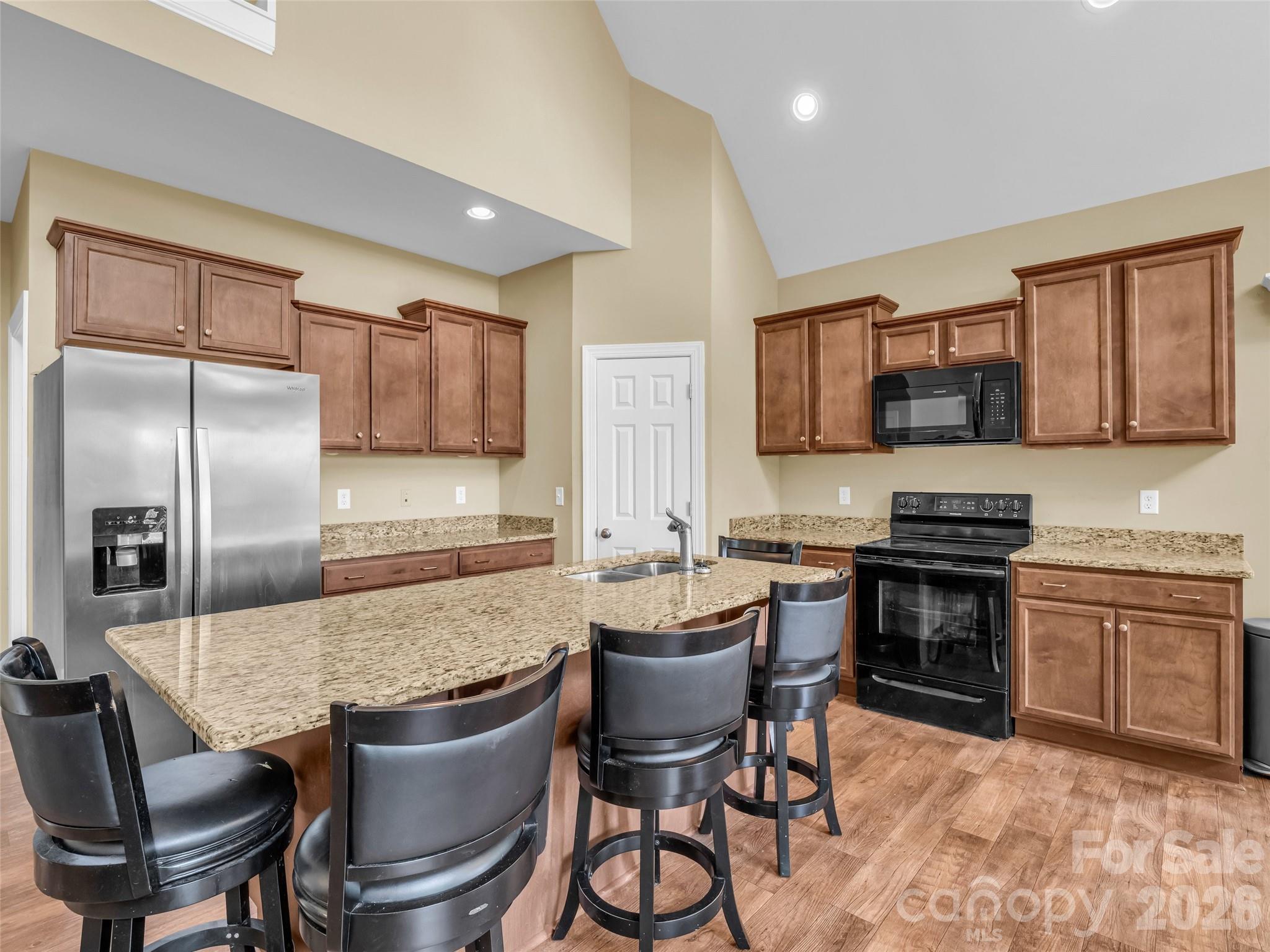 227 Snug Harbor Circle Property Photo 32