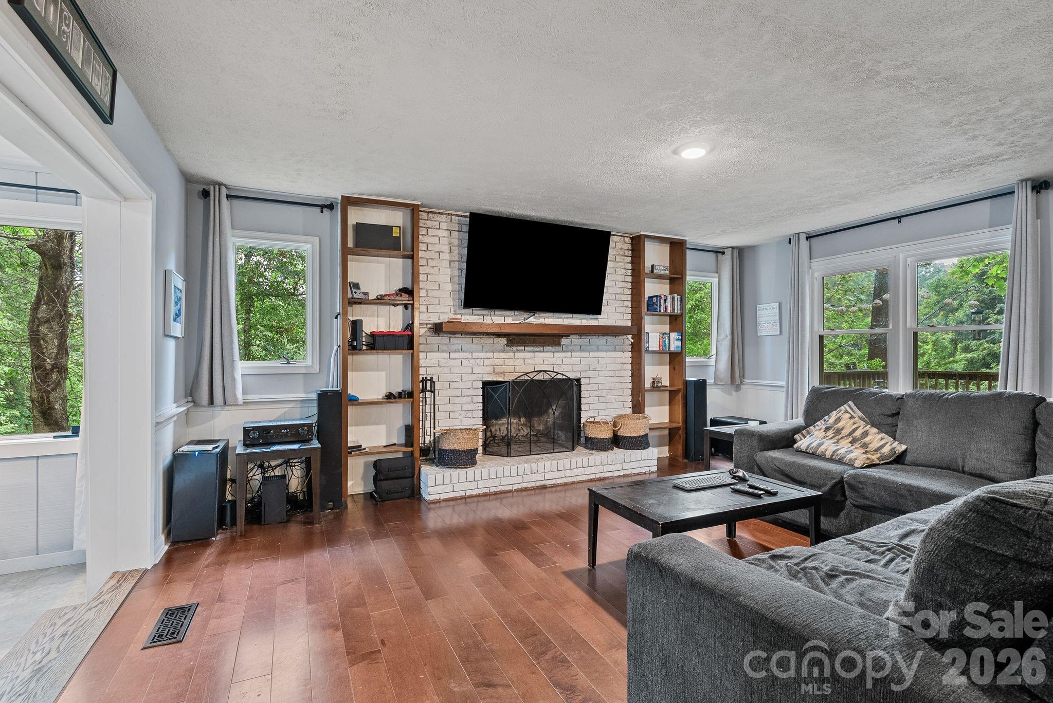 4 Beechwood Lakes Drive Property Photo 15