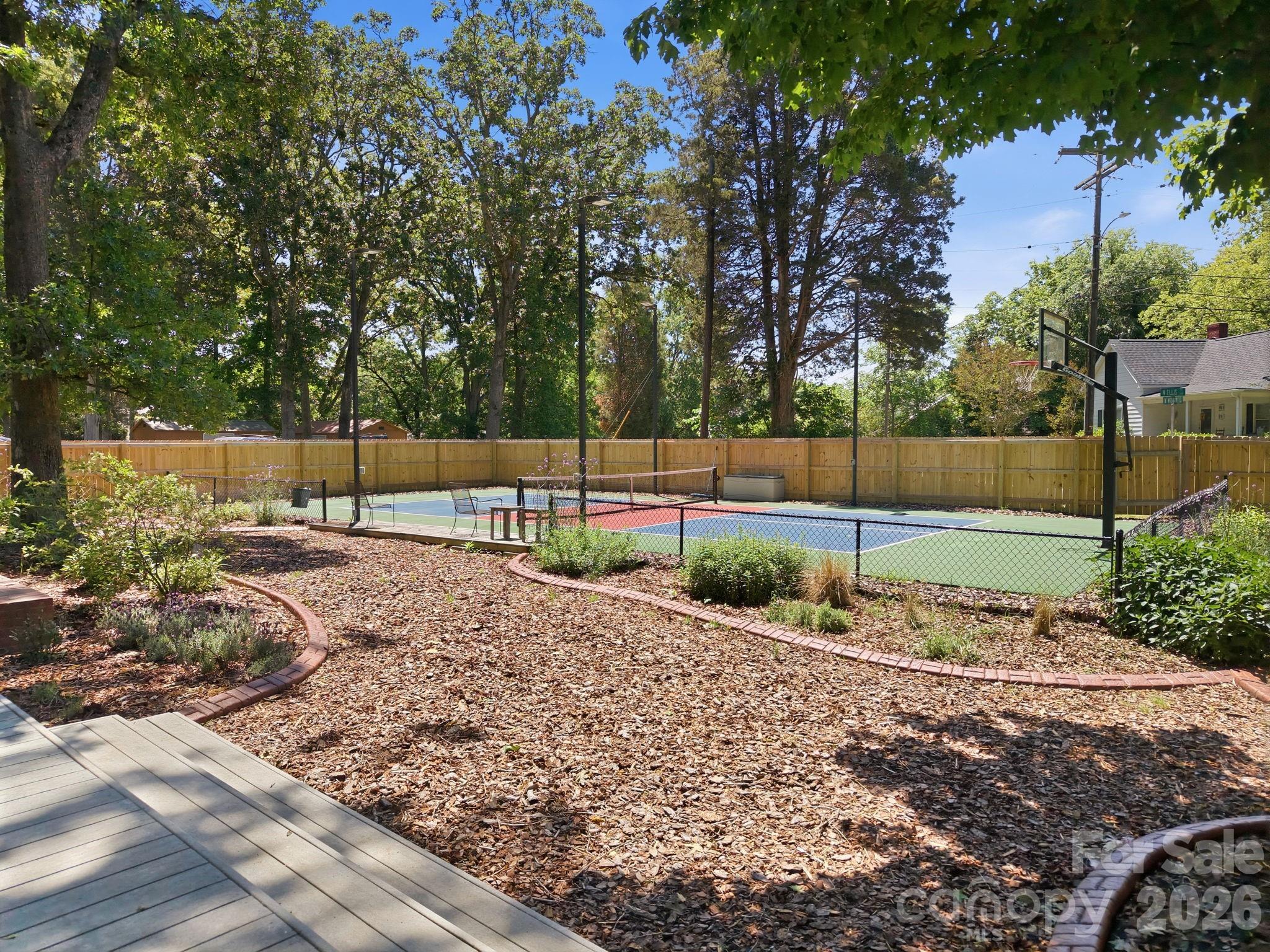 225 Stonewall Road Property Photo 37