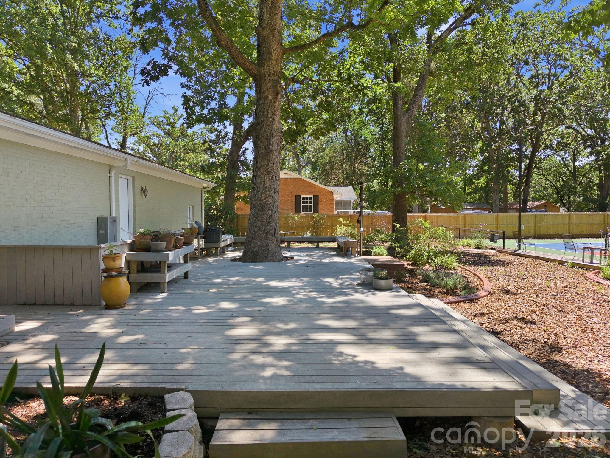225 Stonewall Road Property Photo 40