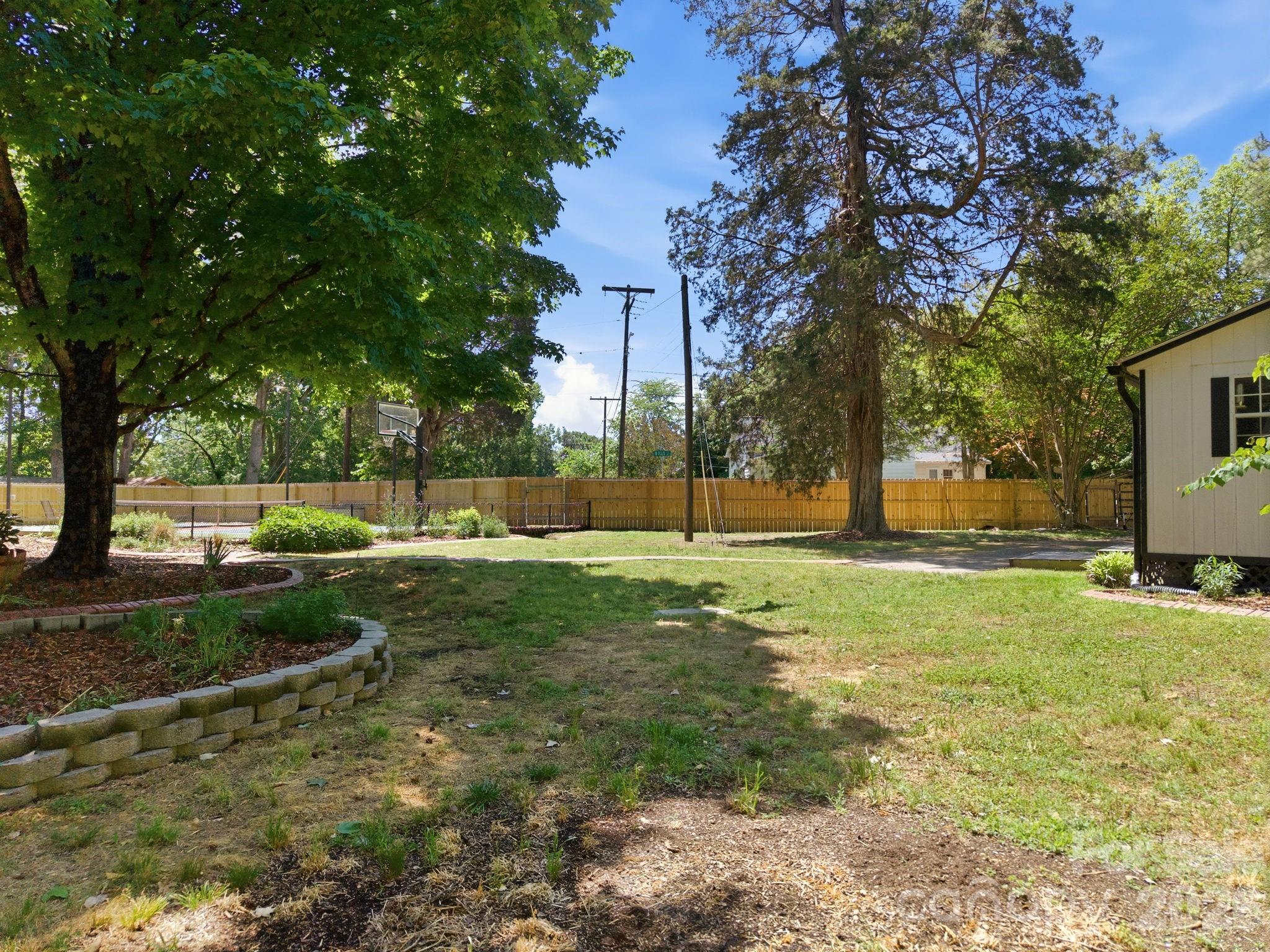 225 Stonewall Road Property Photo 45