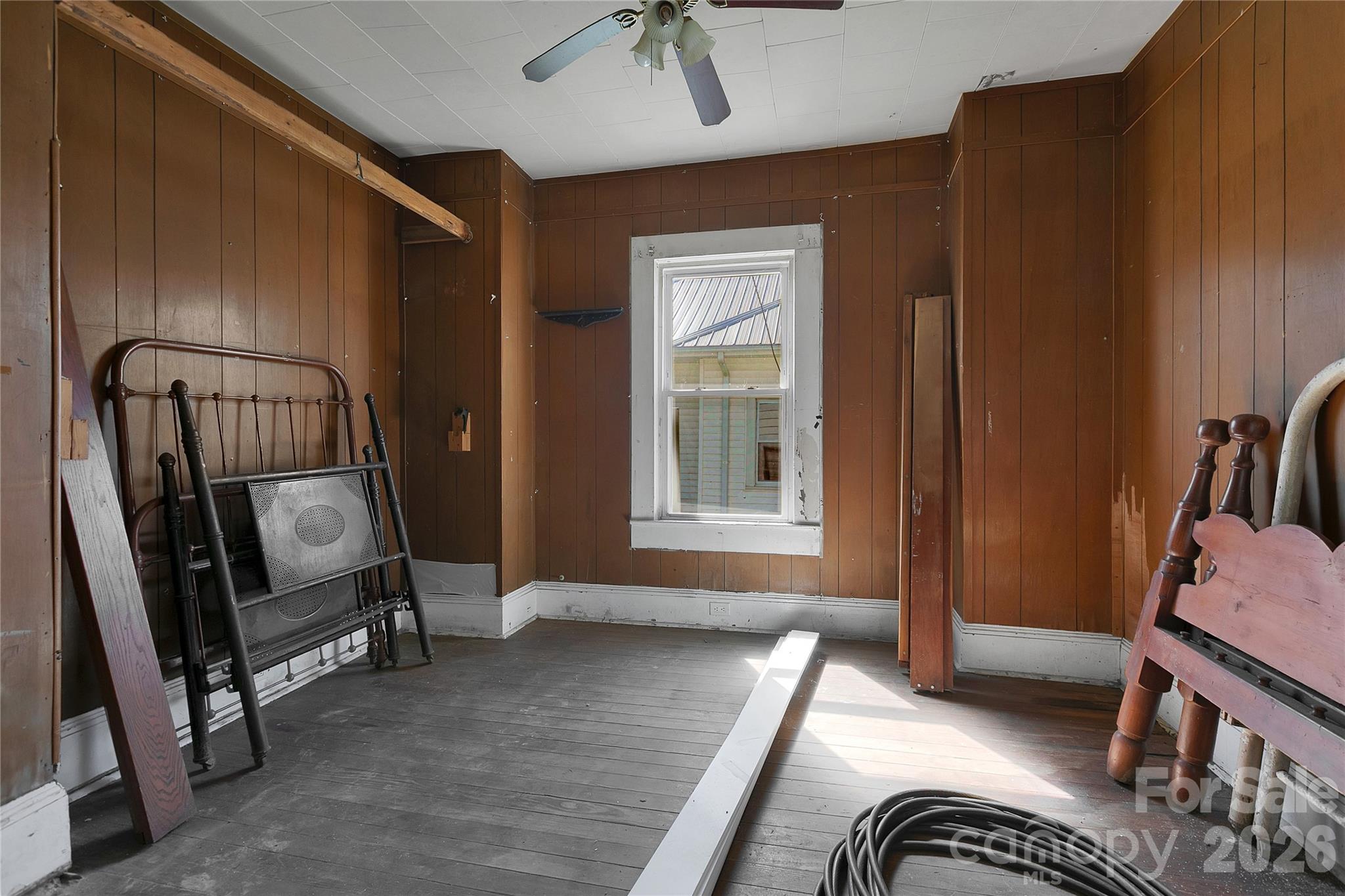 204 Main Street Property Photo 8