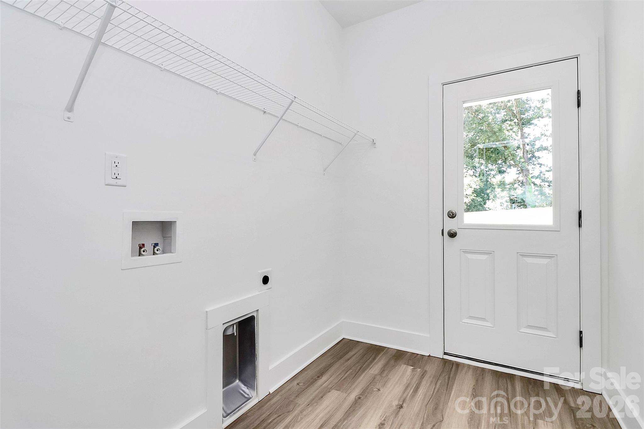 1994 Modern Estates Road Property Photo 24