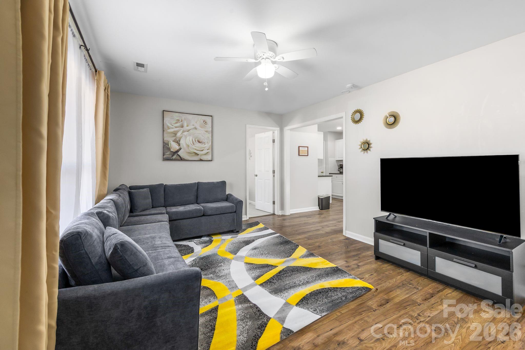 4508 Belle Plaine Drive Property Photo 6