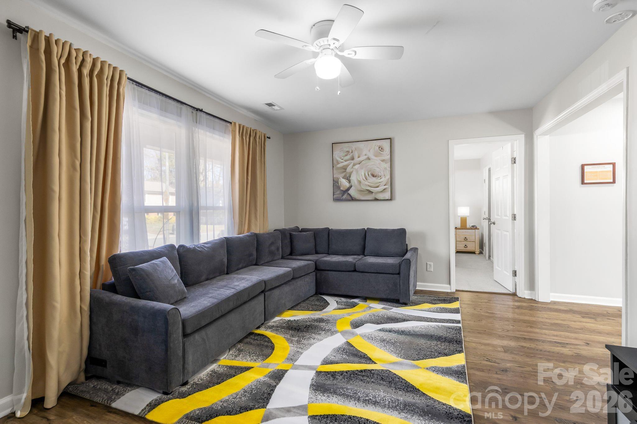 4508 Belle Plaine Drive Property Photo 8