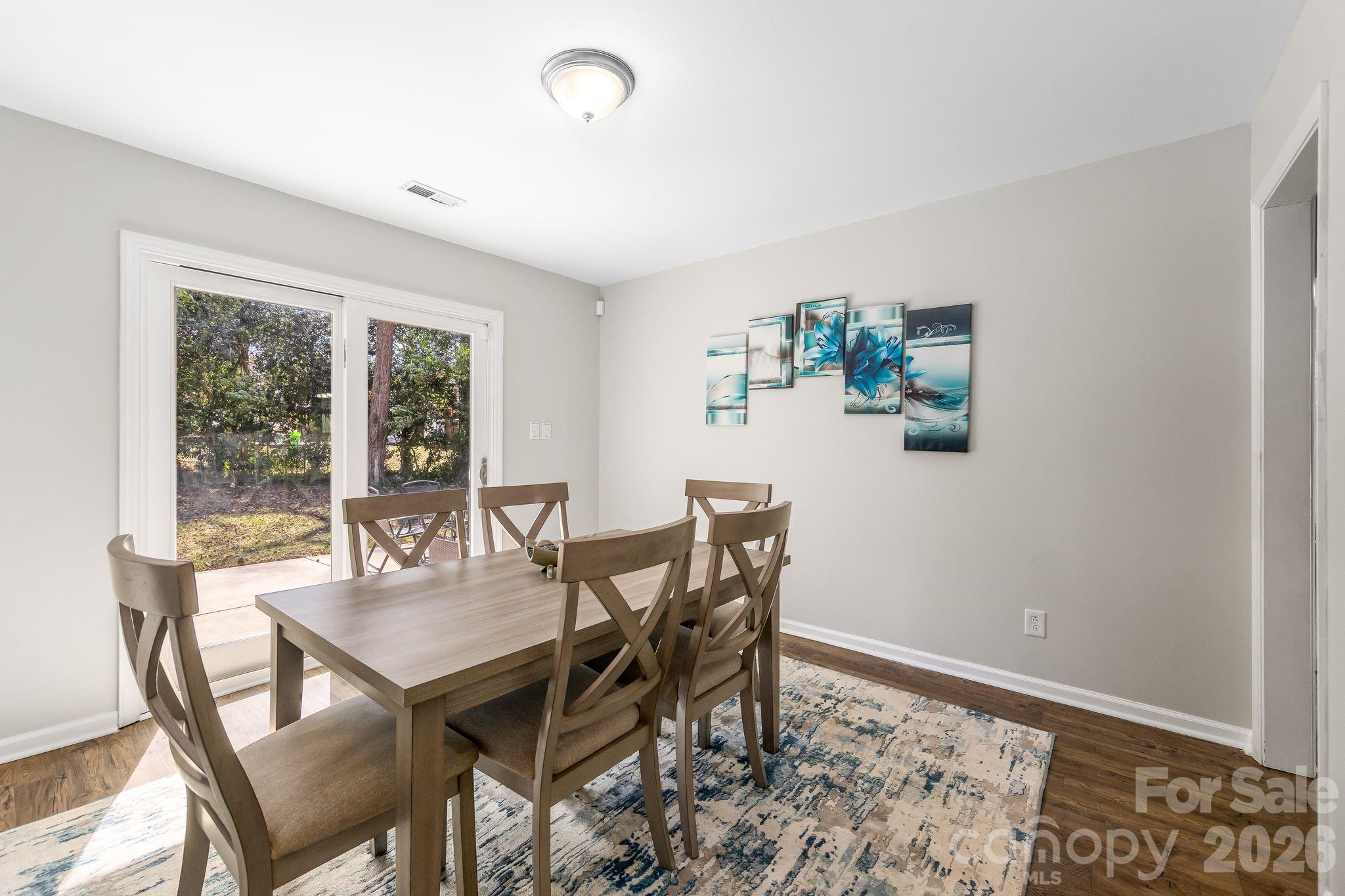 4508 Belle Plaine Drive Property Photo 16