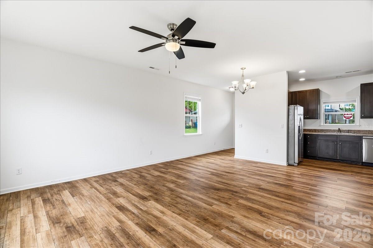 226 Cardwell Lane Property Photo 4