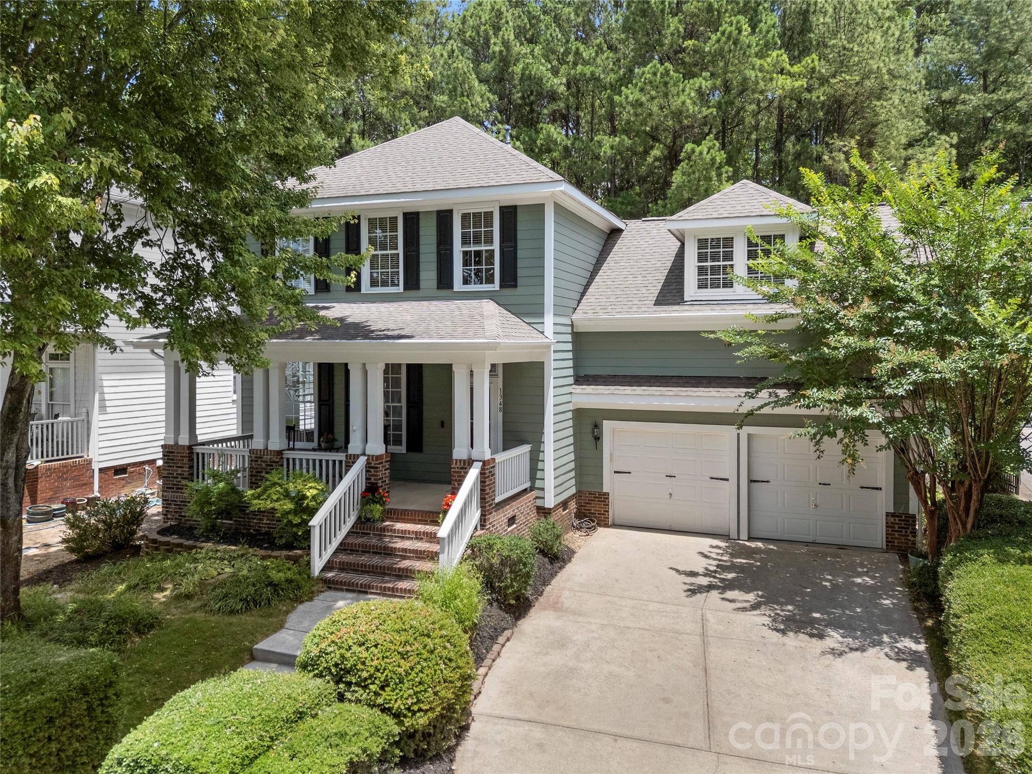 1348 Barnett Woods Crossing Property Photo 2