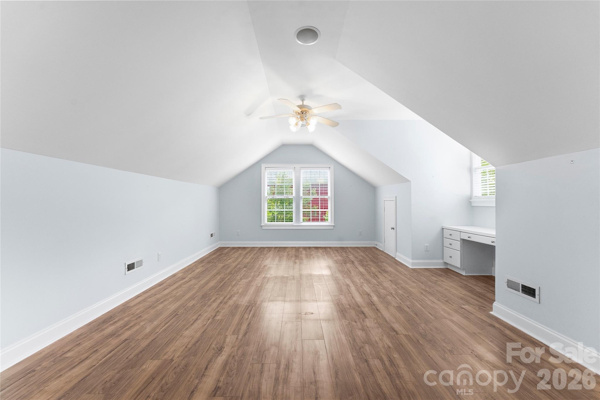 1348 Barnett Woods Crossing Property Photo 27