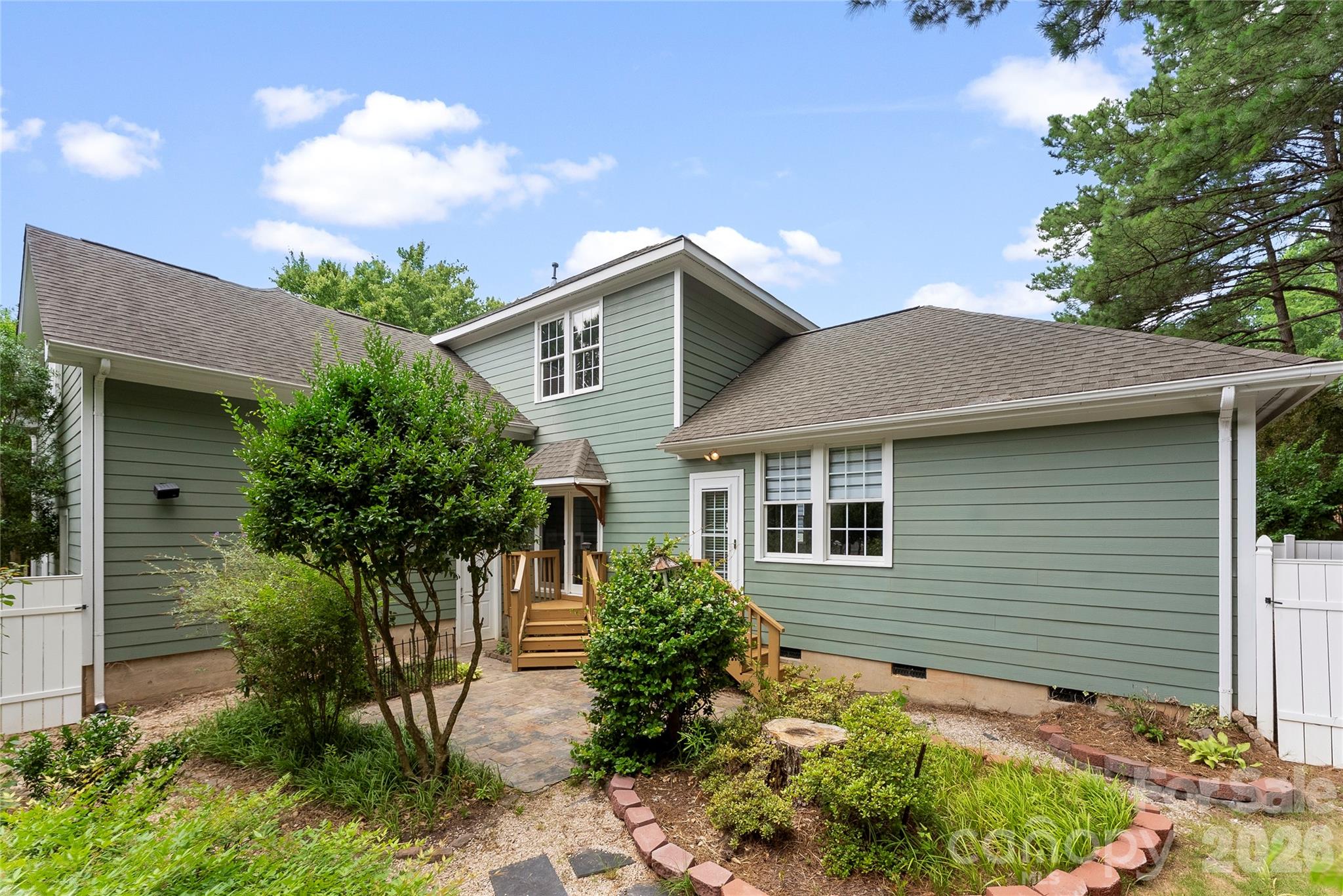1348 Barnett Woods Crossing Property Photo 35
