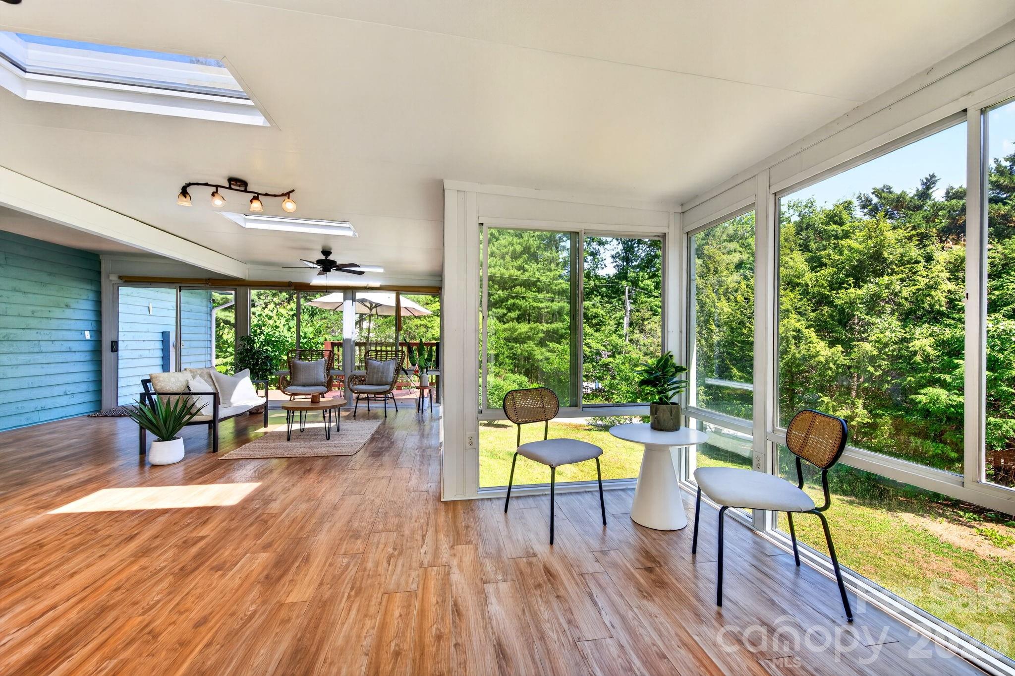 109 Lovers Loop Road Property Photo 13