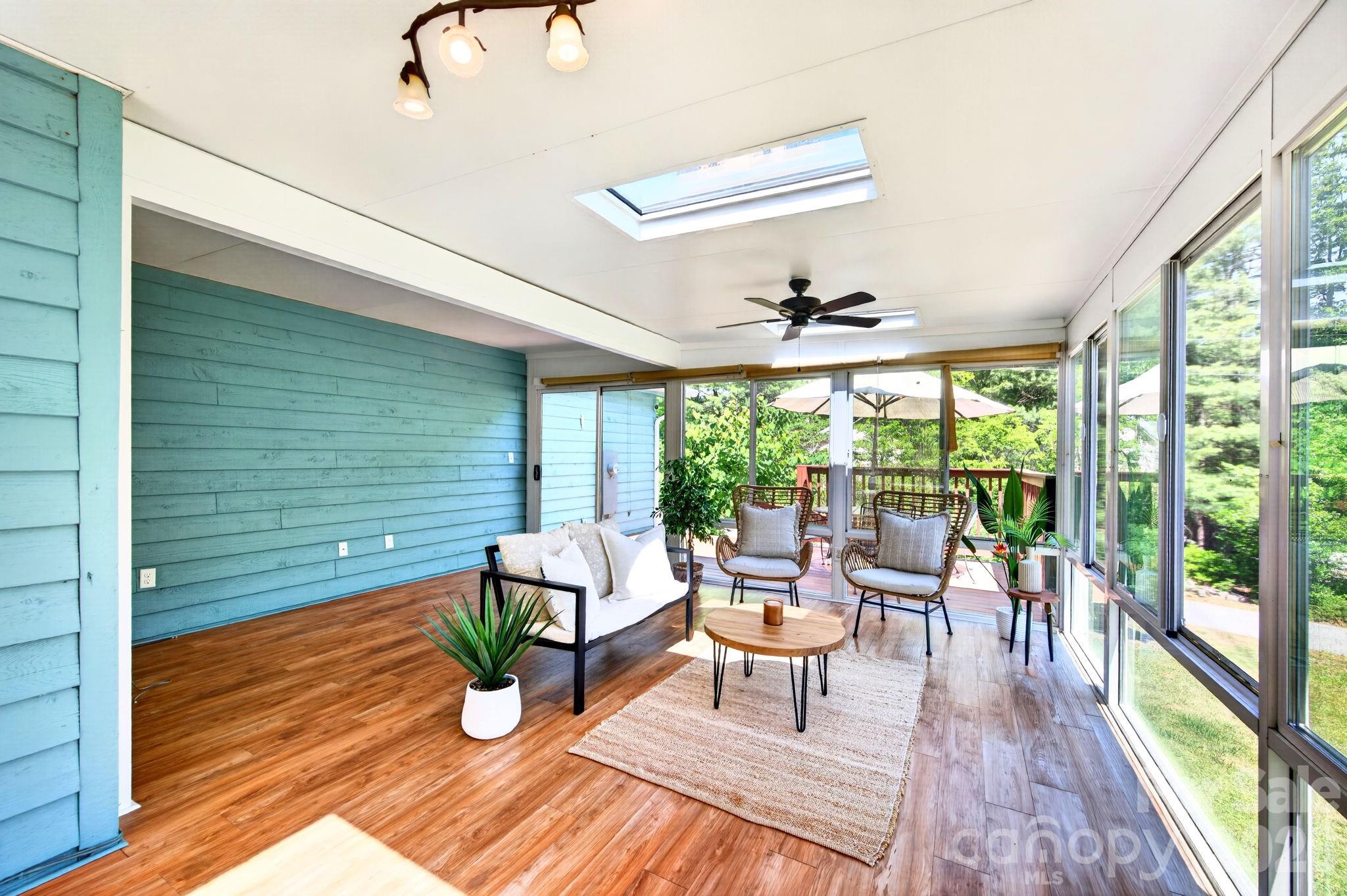 109 Lovers Loop Road Property Photo 14