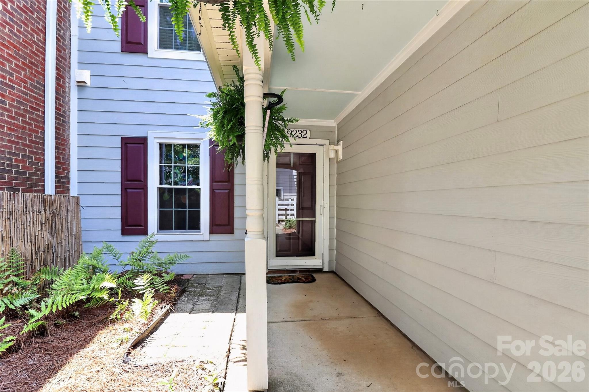 9232 Kings Canyon Drive Property Photo 3