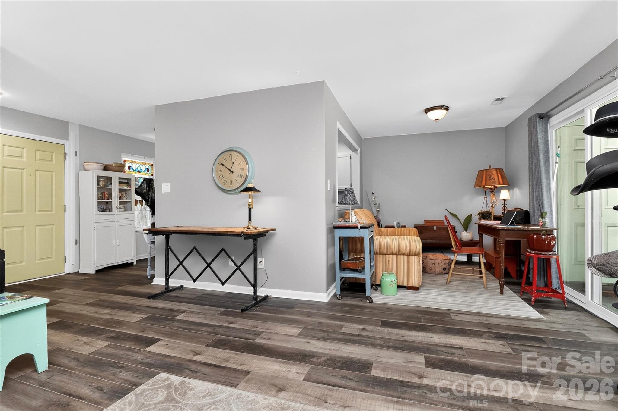 9232 Kings Canyon Drive Property Photo 10