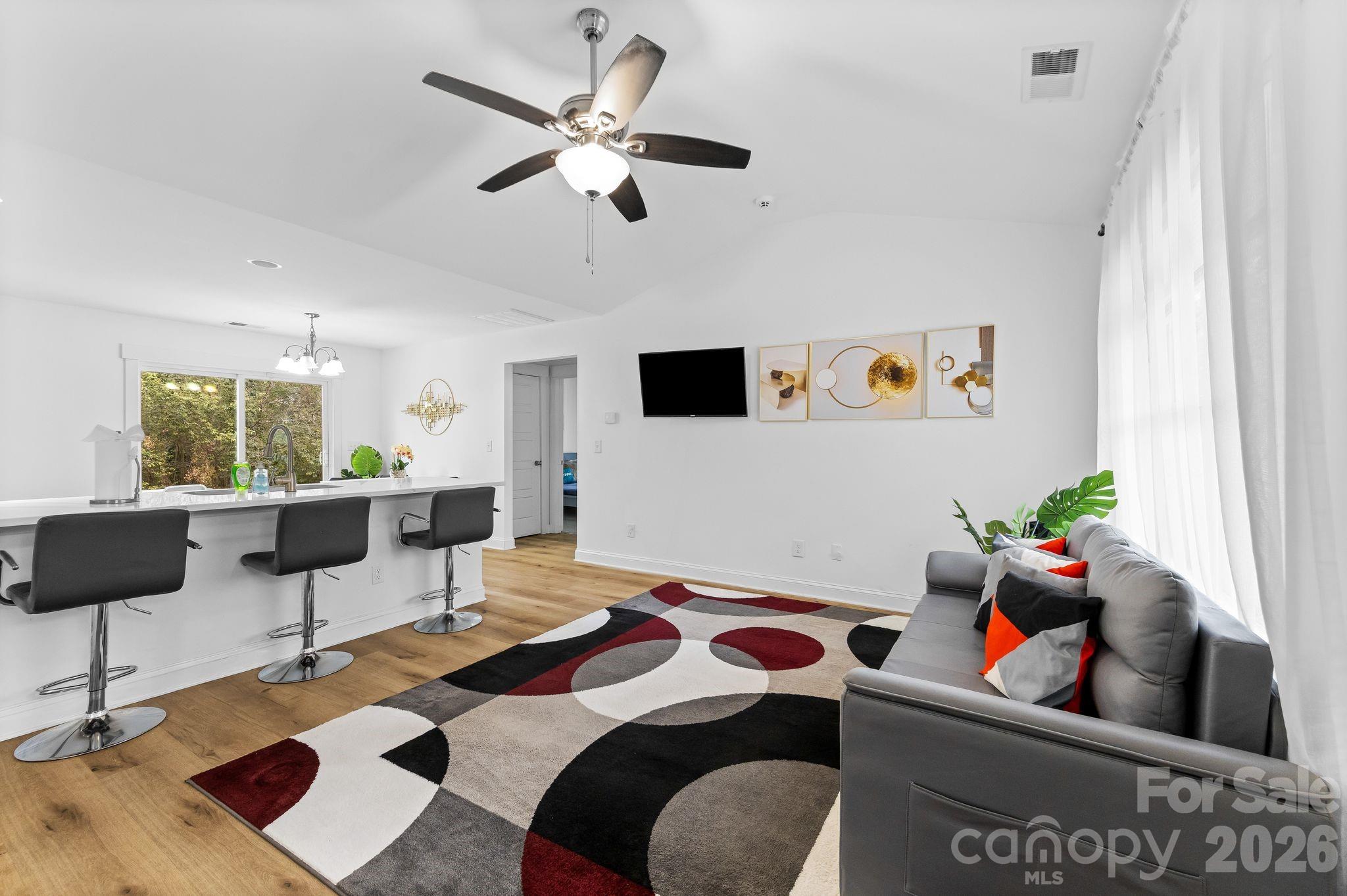4117 Colebrook Road Property Photo 7