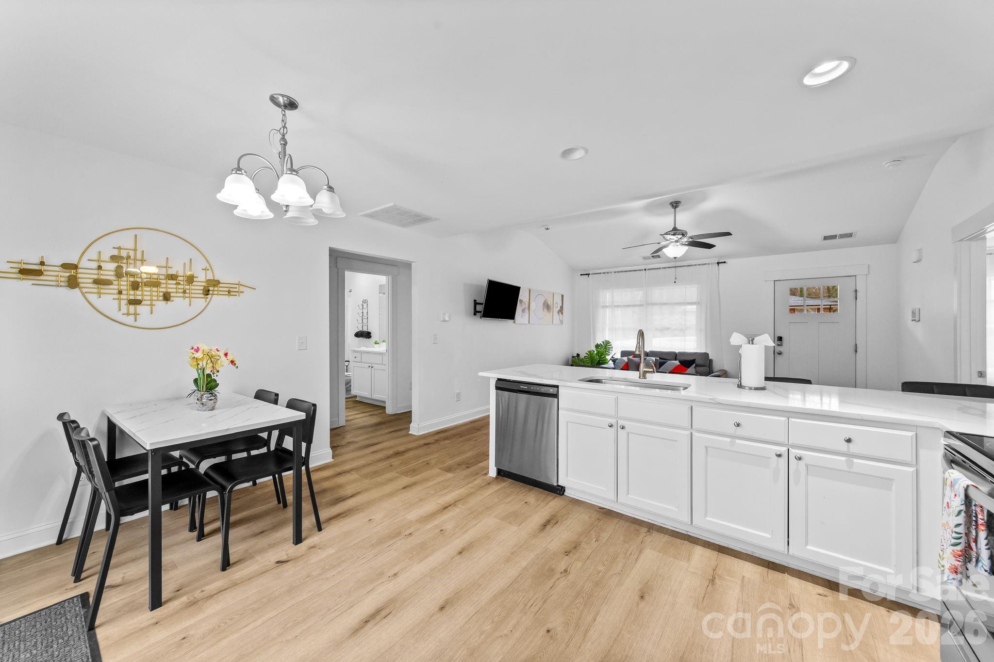 4117 Colebrook Road Property Photo 14