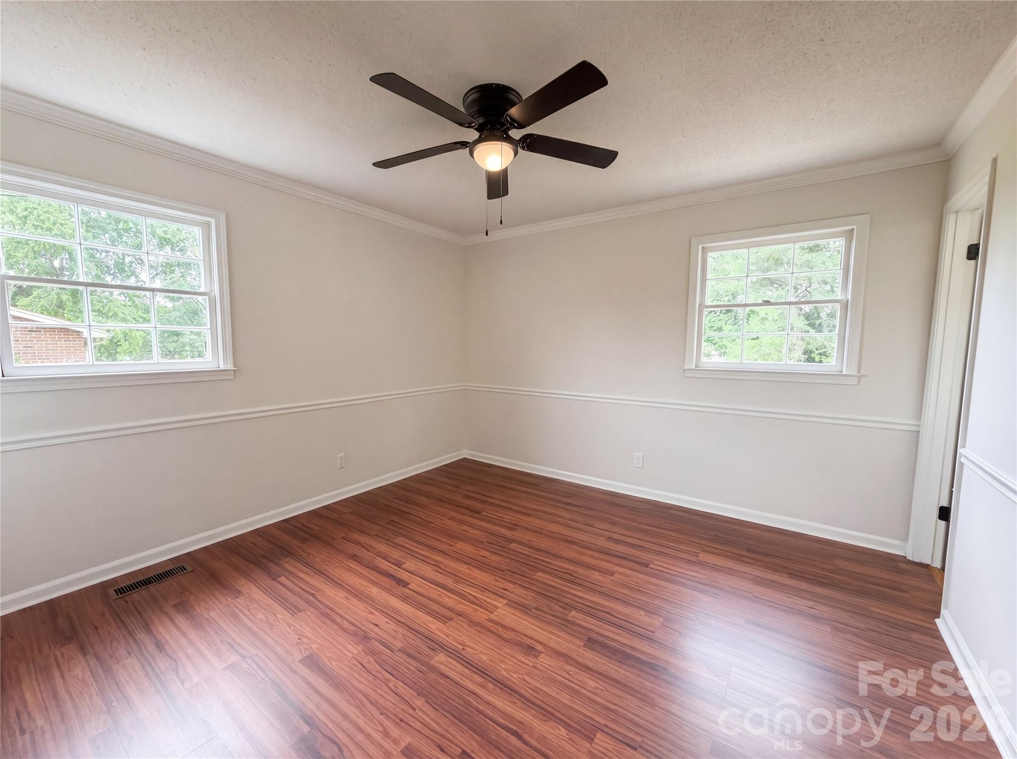 814 Charles Road Property Photo 10